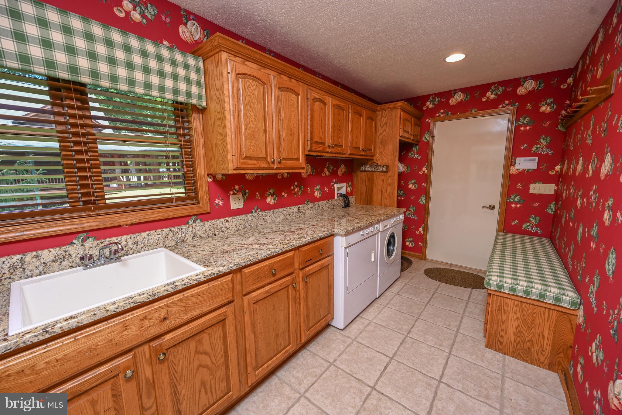 NORTH SHORE EAST - Residential