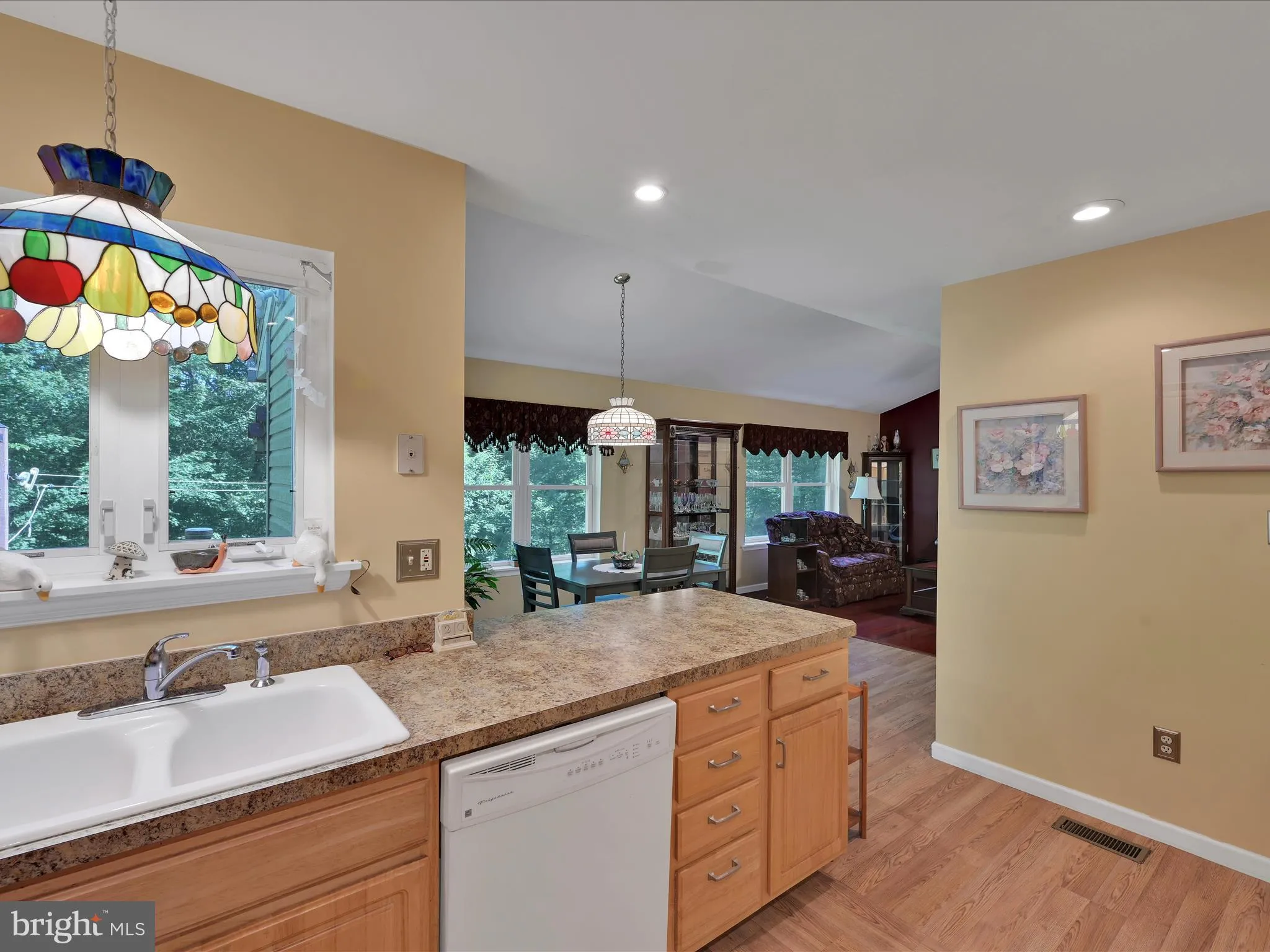 Auburn, Pennsylvania 17922, United States, 3 Bedrooms Bedrooms, ,2 BathroomsBathrooms,Residential,Active,156397