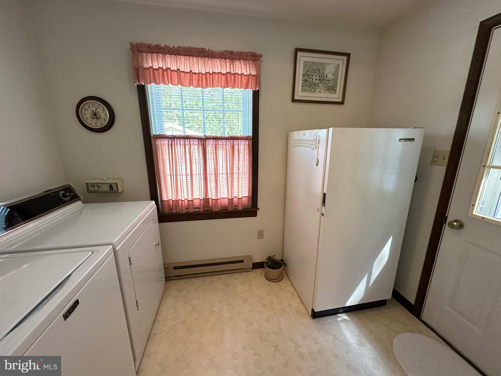 CALEDONIA - Residential