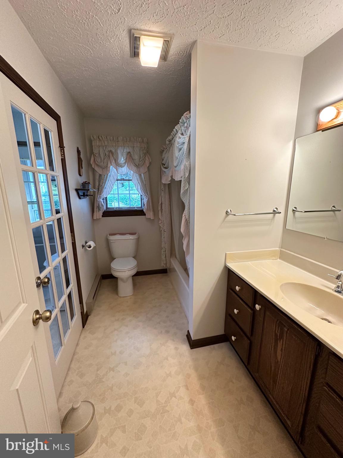 CALEDONIA - Residential