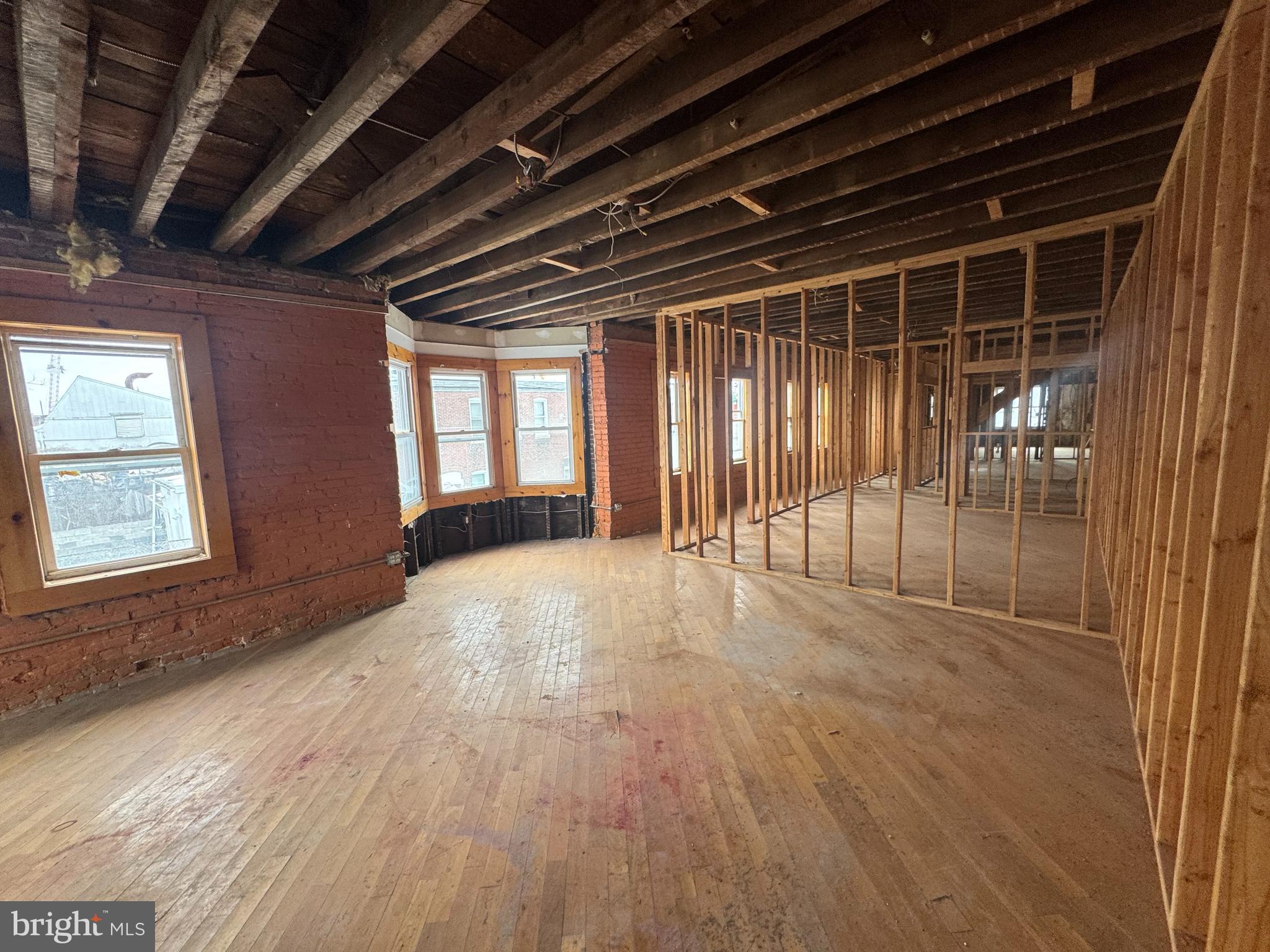 BRIDESBURG - Residential