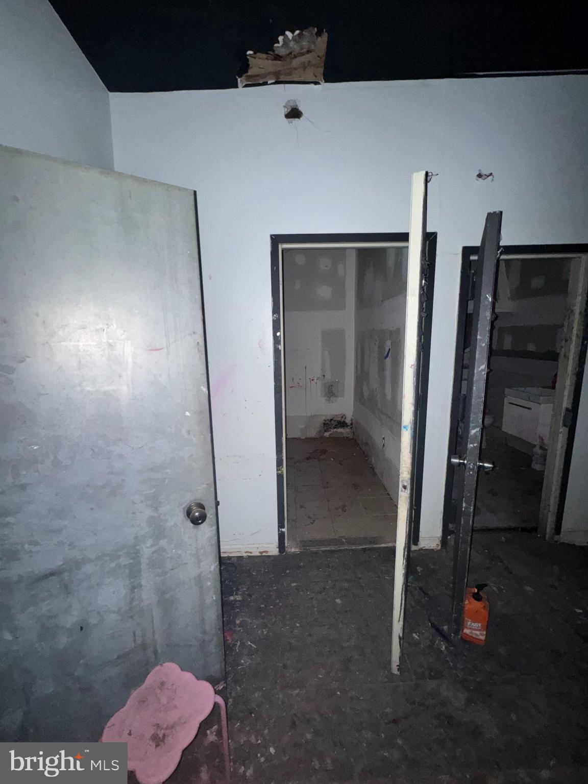 BRIDESBURG - Residential