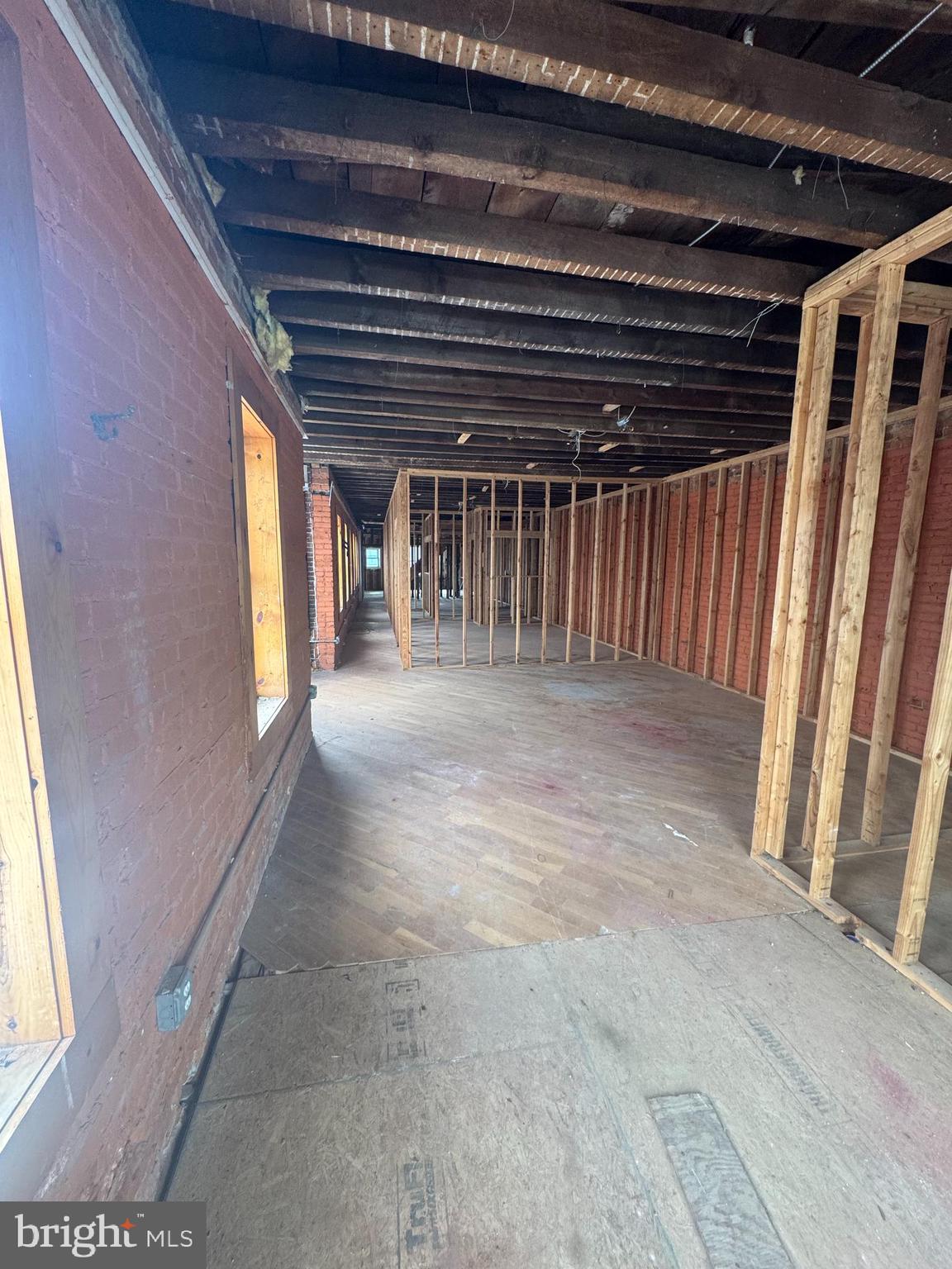 BRIDESBURG - Residential