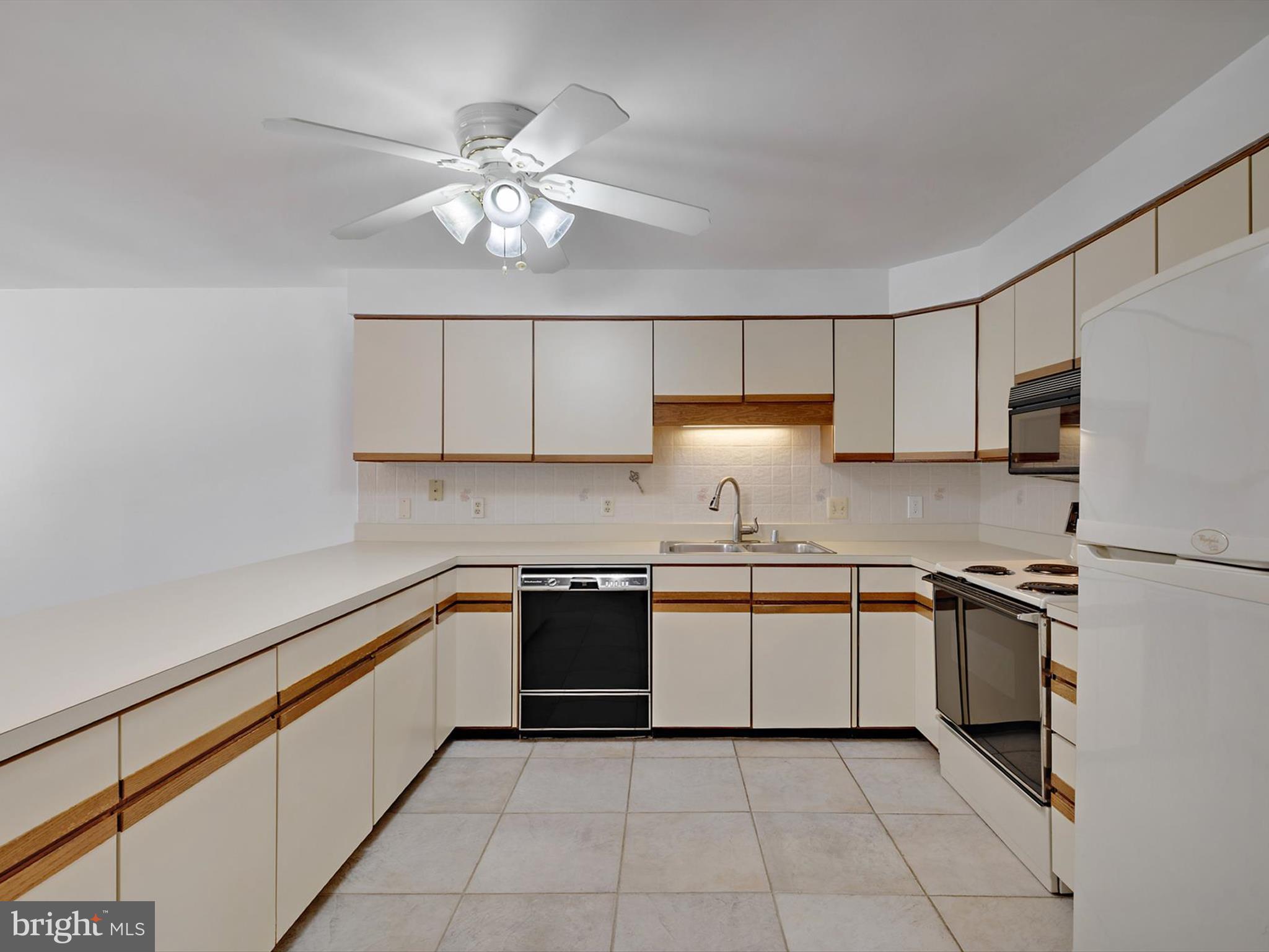 MOORINGS ON THE MAGOTHY - Residential