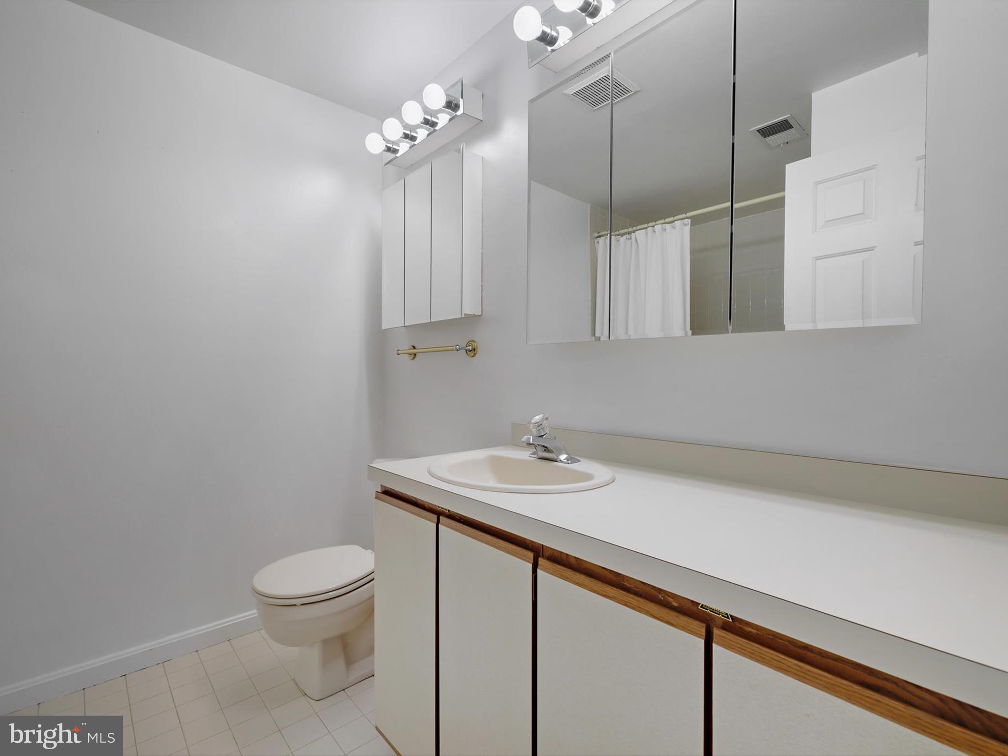 MOORINGS ON THE MAGOTHY - Residential