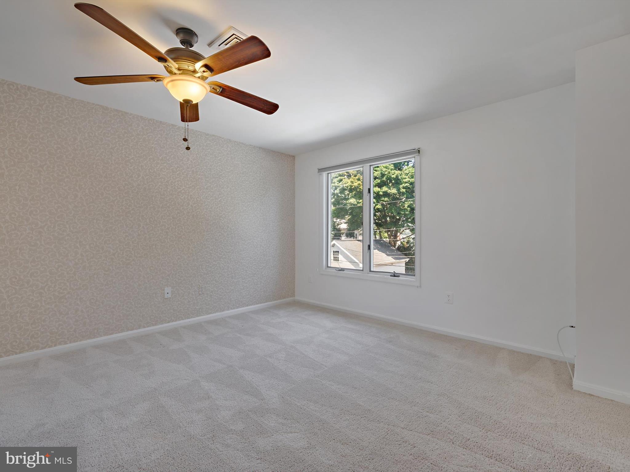 MOORINGS ON THE MAGOTHY - Residential