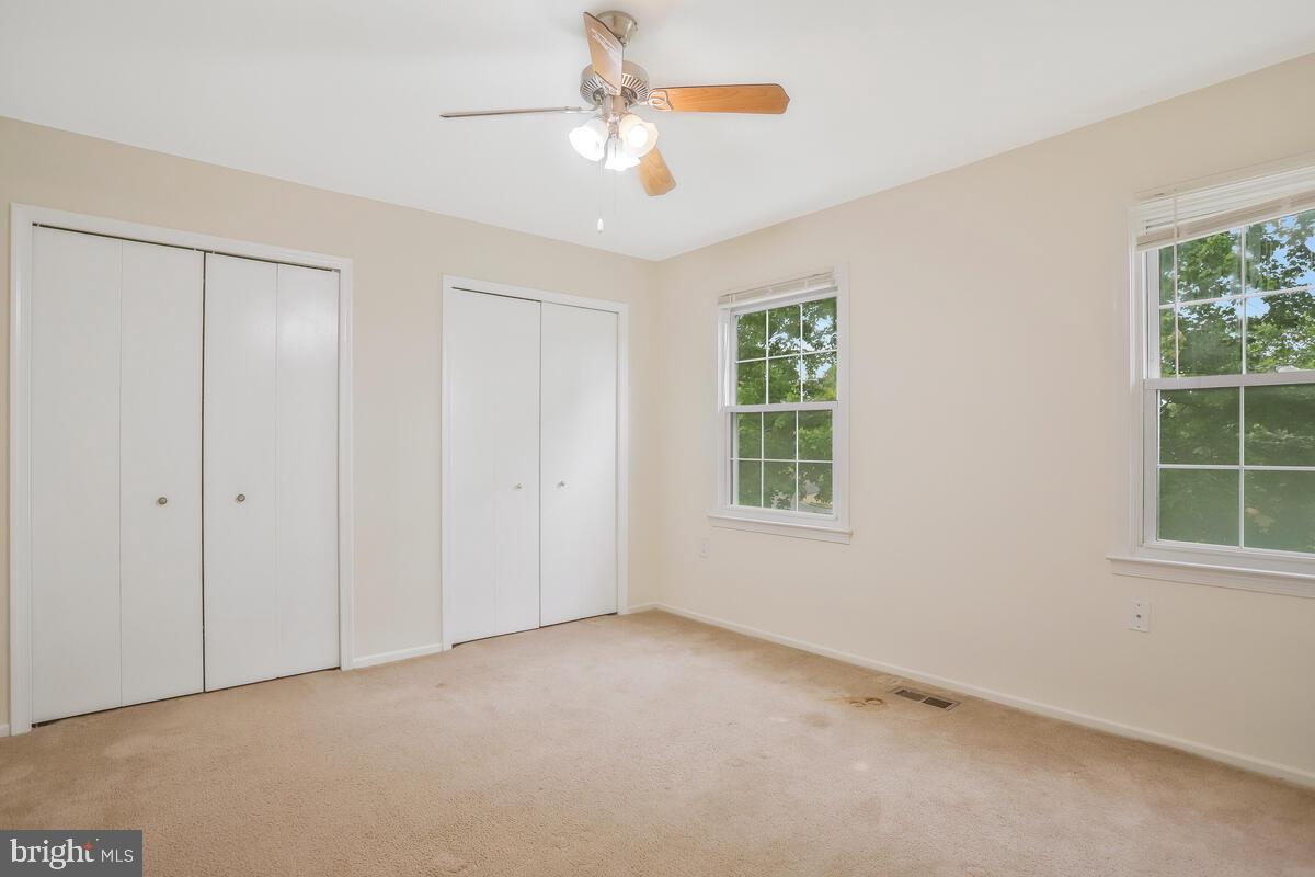 MOUNTAIN VIEW - Residential