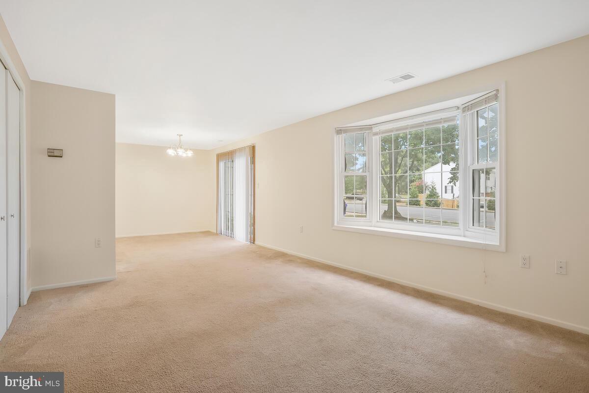 MOUNTAIN VIEW - Residential