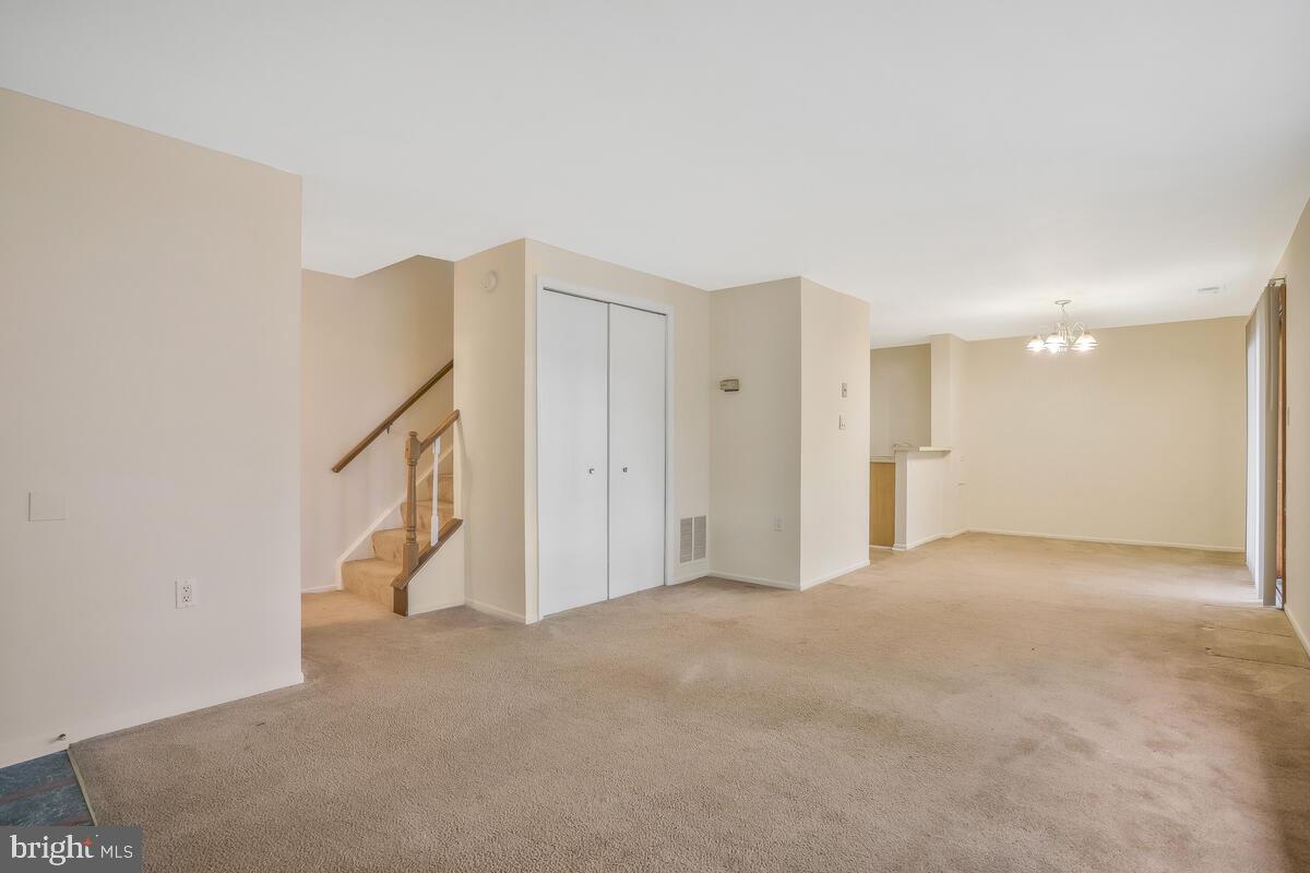 MOUNTAIN VIEW - Residential