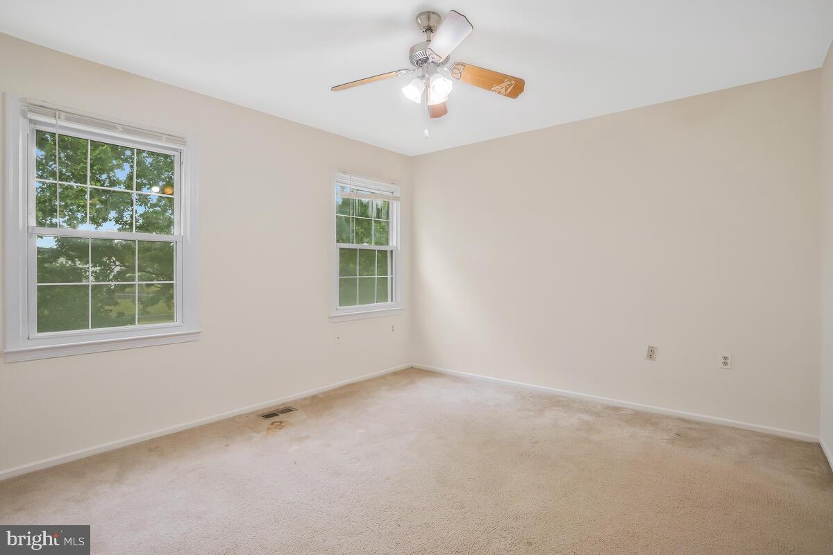 MOUNTAIN VIEW - Residential