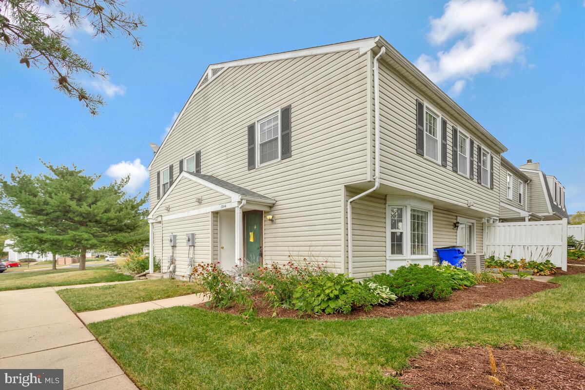 MOUNTAIN VIEW - Residential