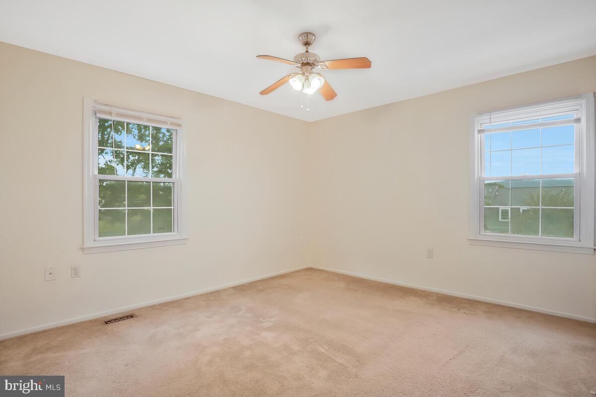 MOUNTAIN VIEW - Residential