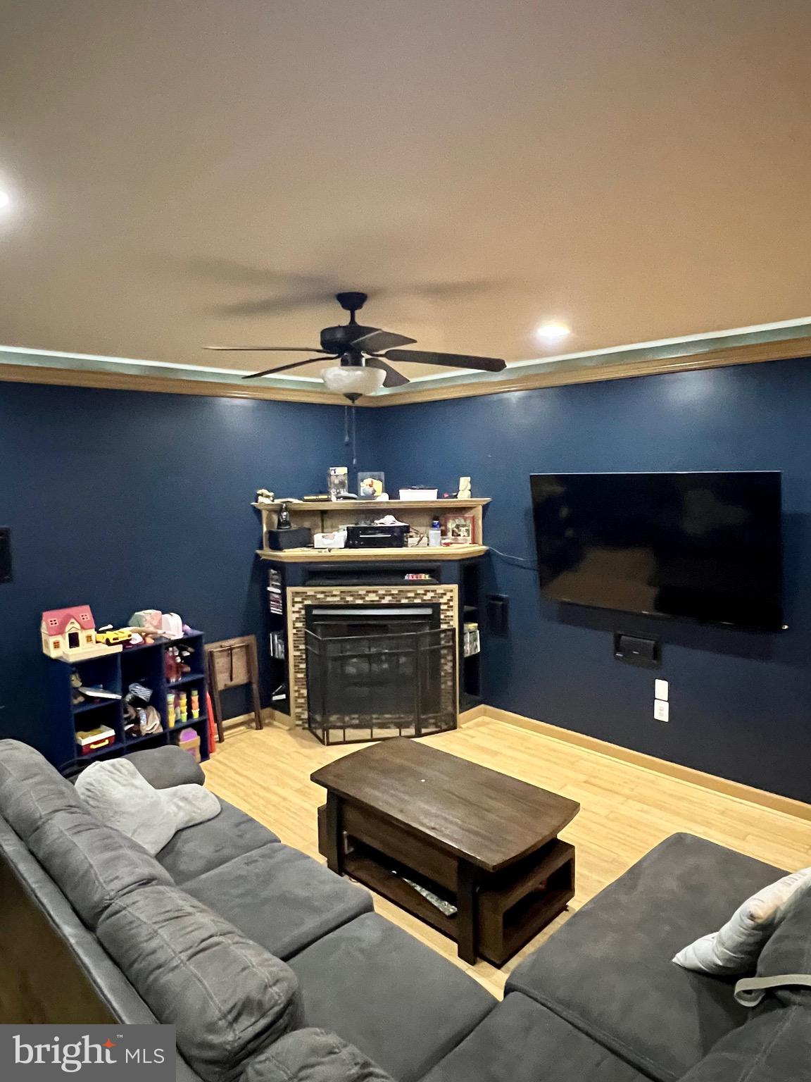 SHEN FARMS MT LAKE - Residential