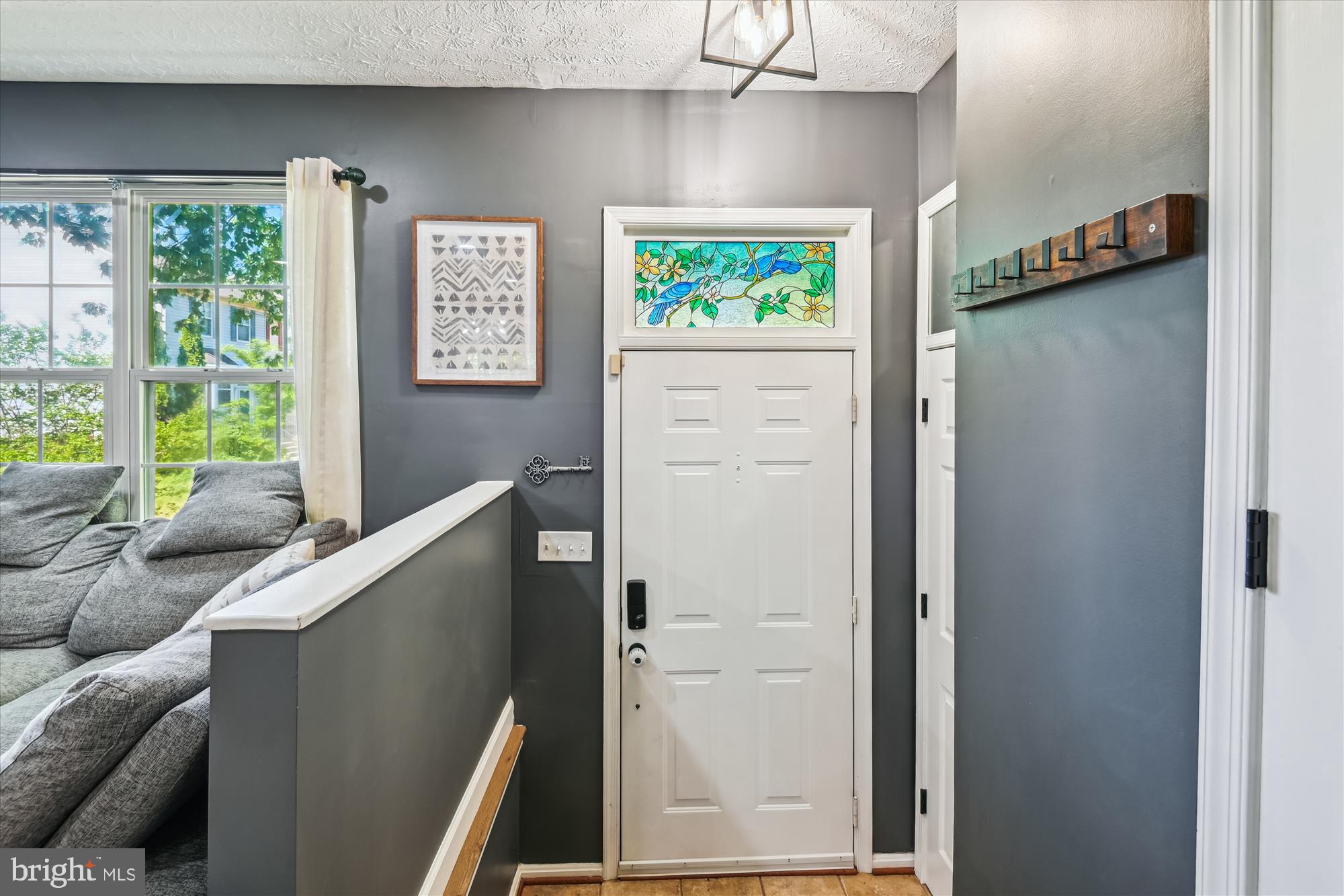 322 WHITE ROCKS COURT
