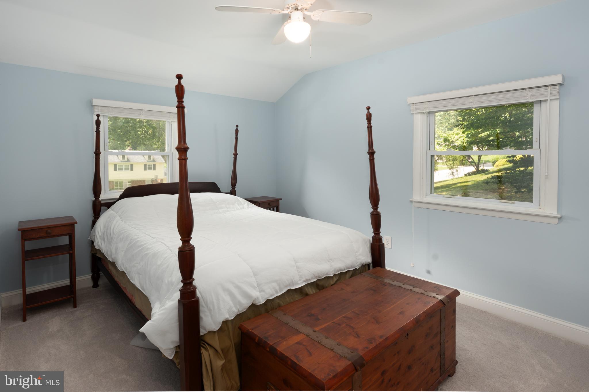 GLEN ACRES - Residential