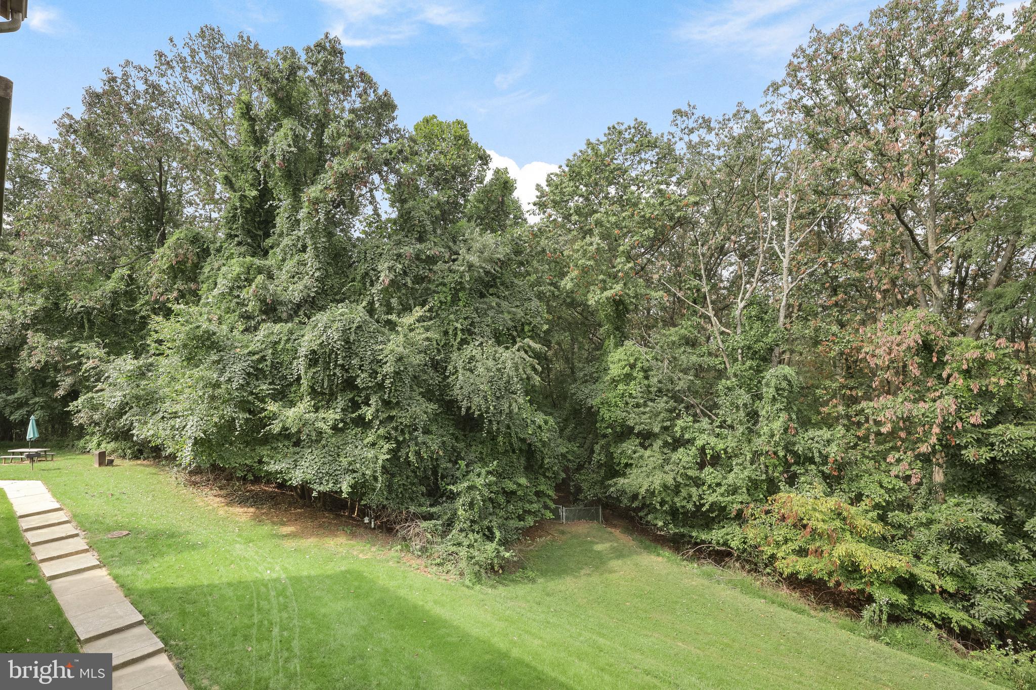 PARTRIDGE KNOLL - Residential