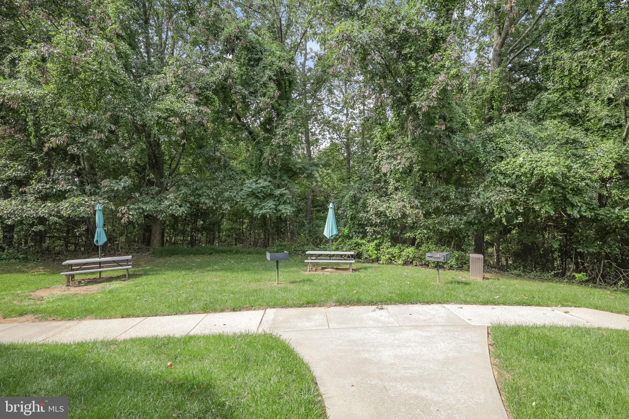 PARTRIDGE KNOLL - Residential