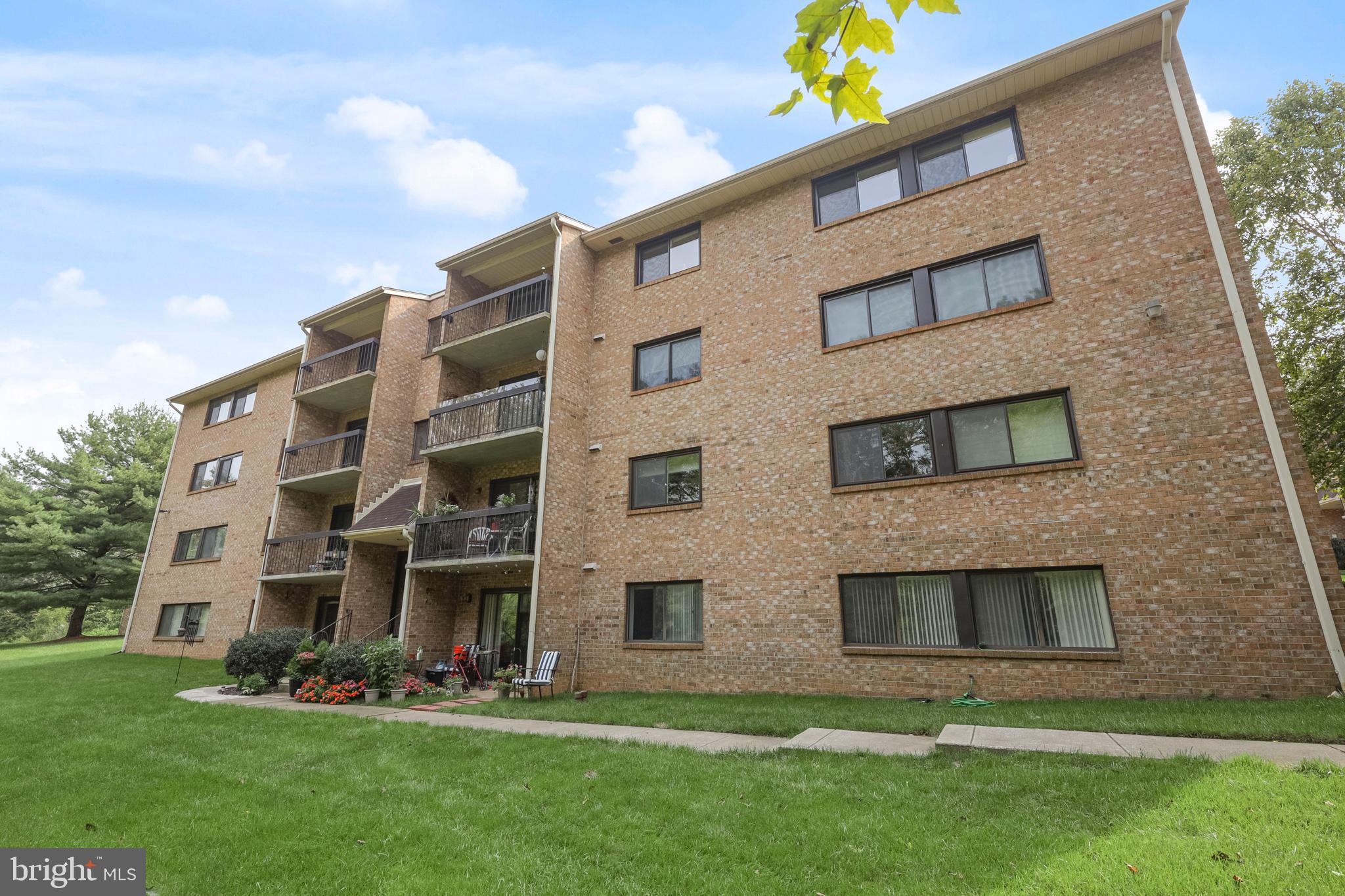 PARTRIDGE KNOLL - Residential