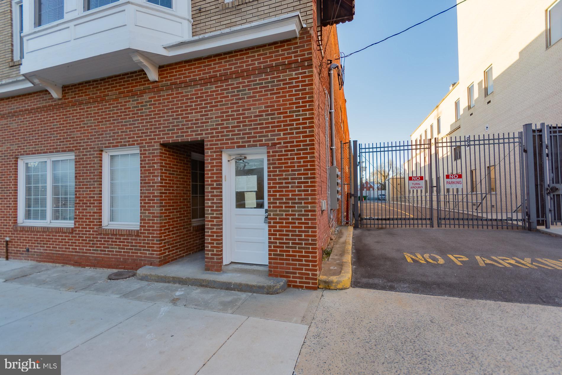 CITY OF MARTINSBURG - Residential Lease