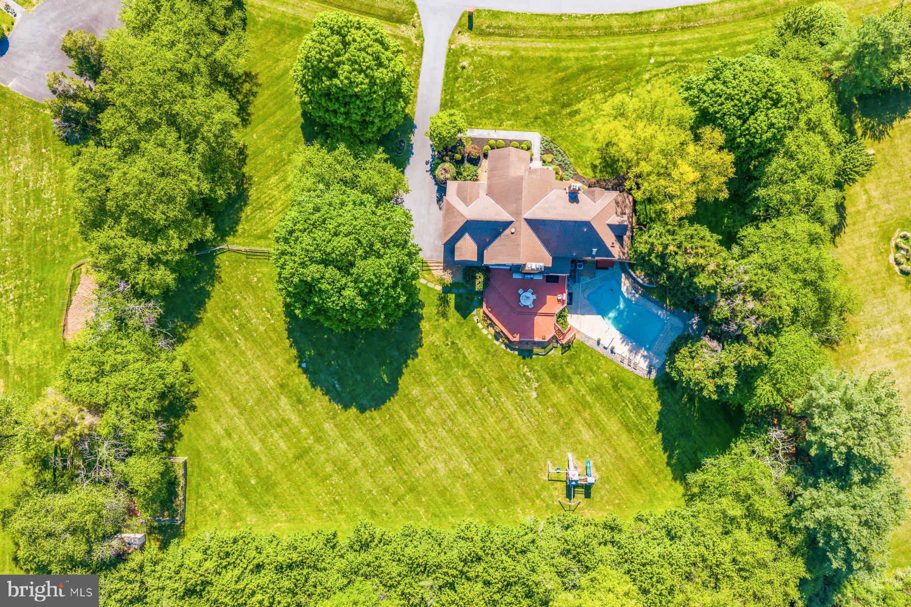 DARNESTOWN OUTSIDE - Residential