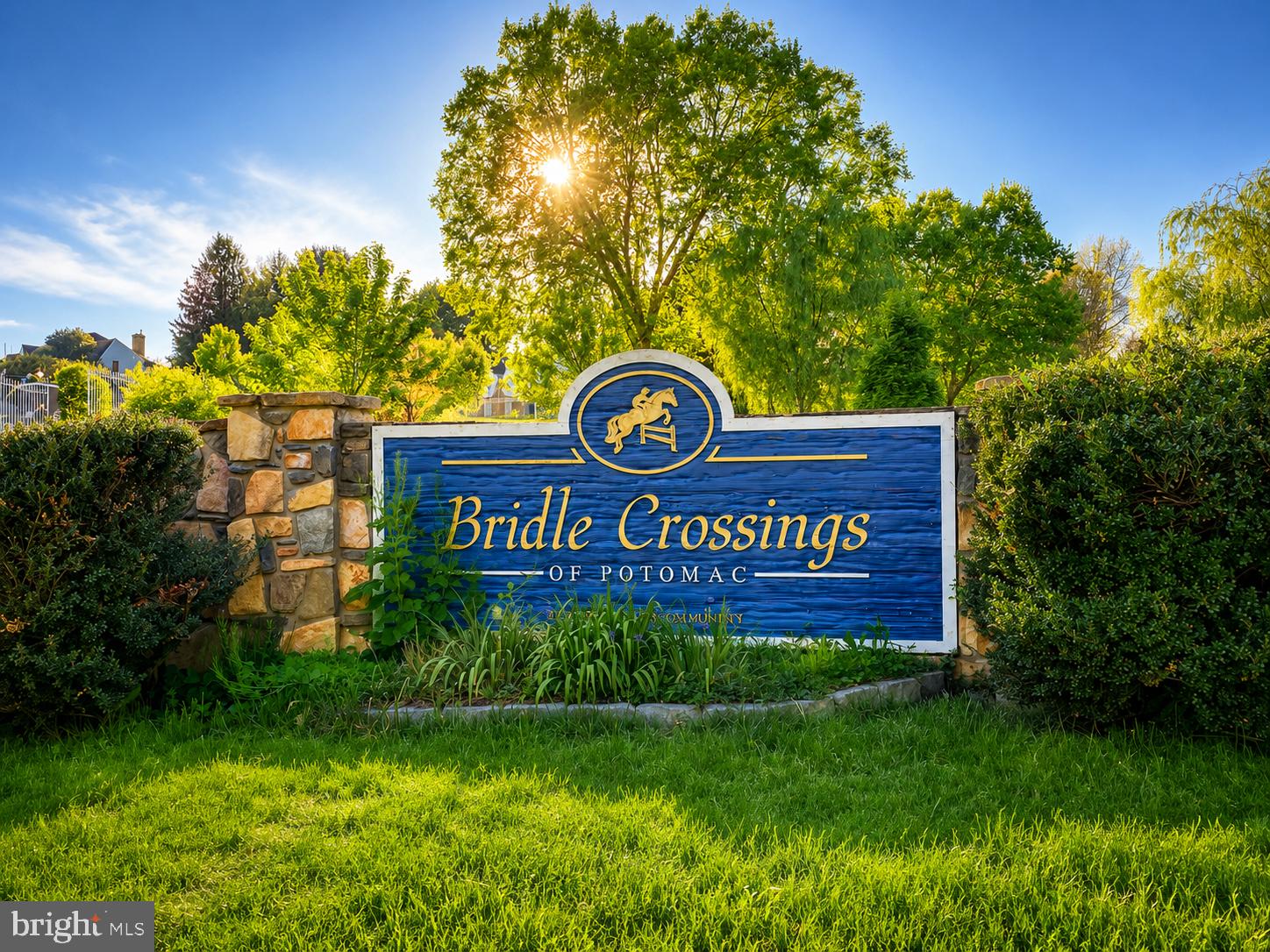 DARNESTOWN OUTSIDE - Residential