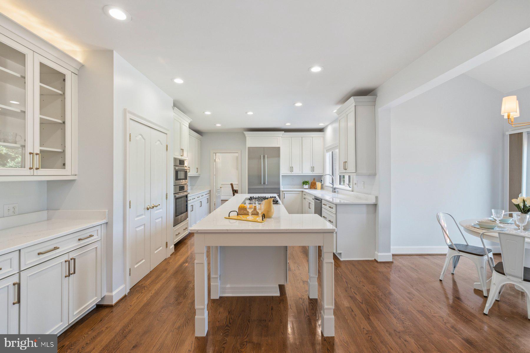 DARNESTOWN OUTSIDE - Residential