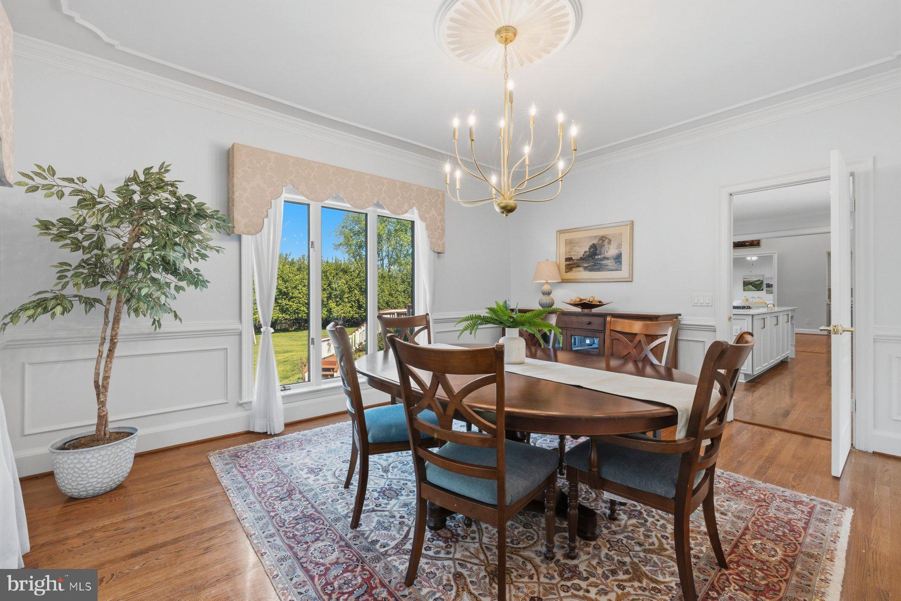 DARNESTOWN OUTSIDE - Residential