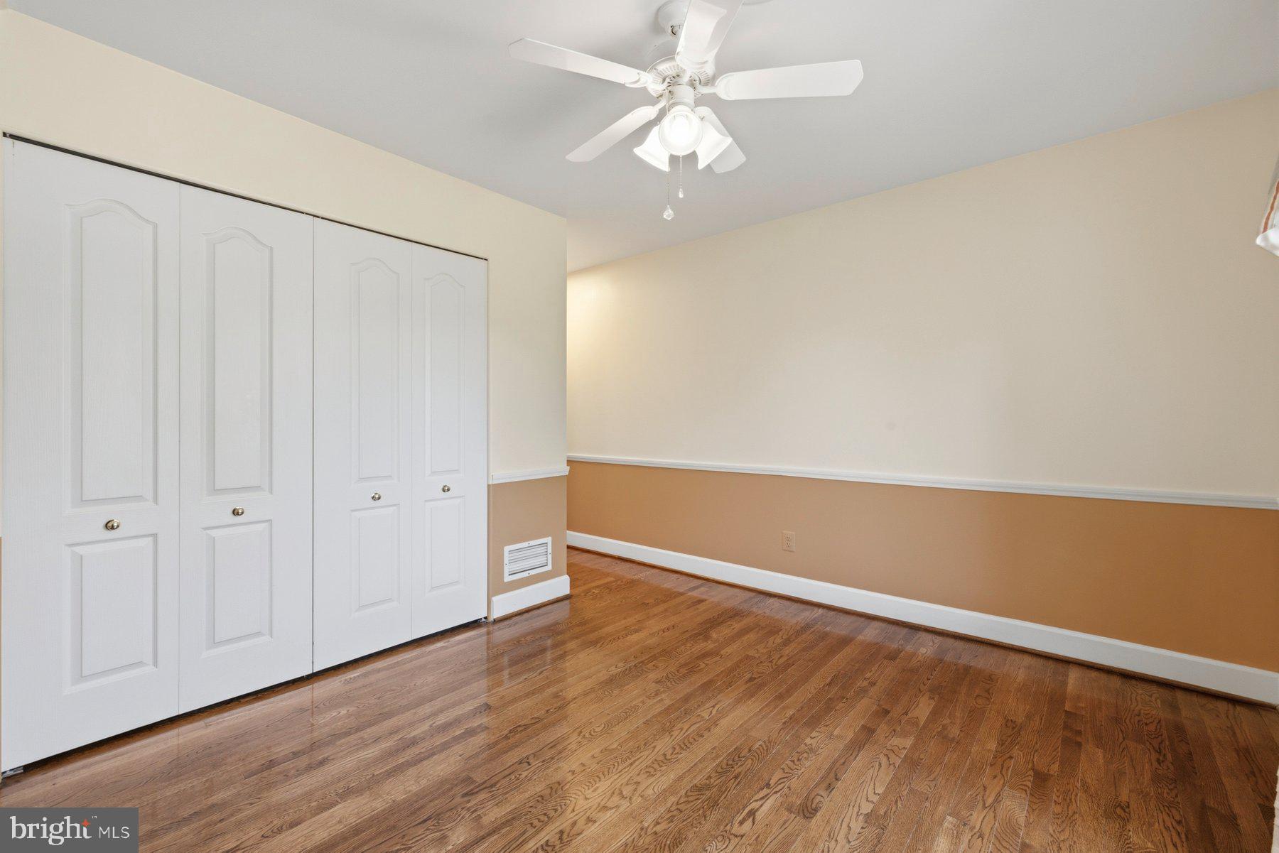 DARNESTOWN OUTSIDE - Residential