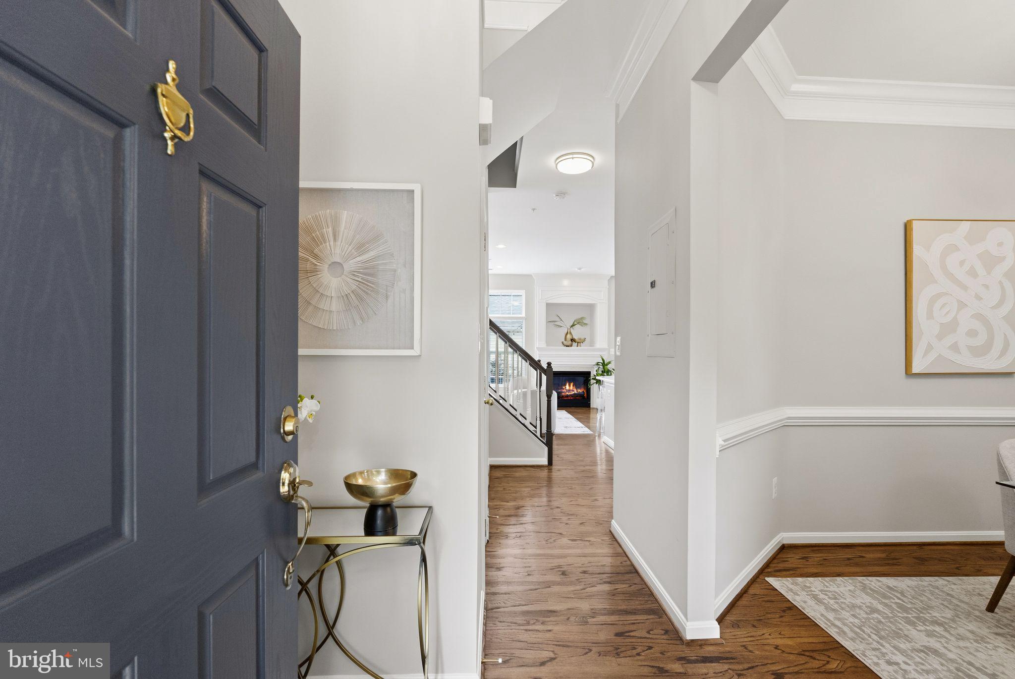 1324 MAIN MEWS