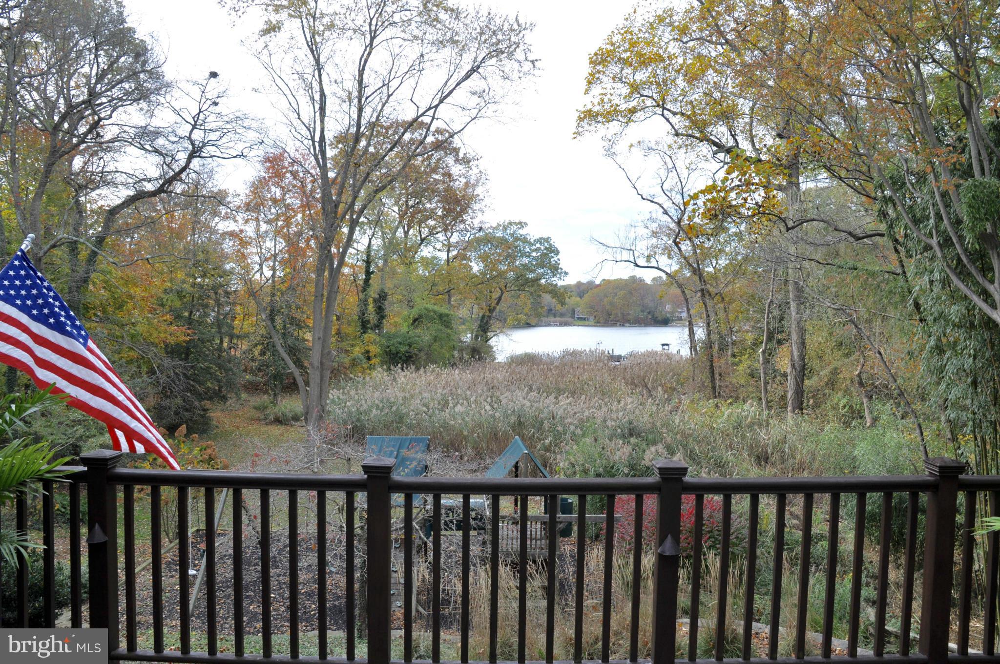 HIDDEN POINT - Residential