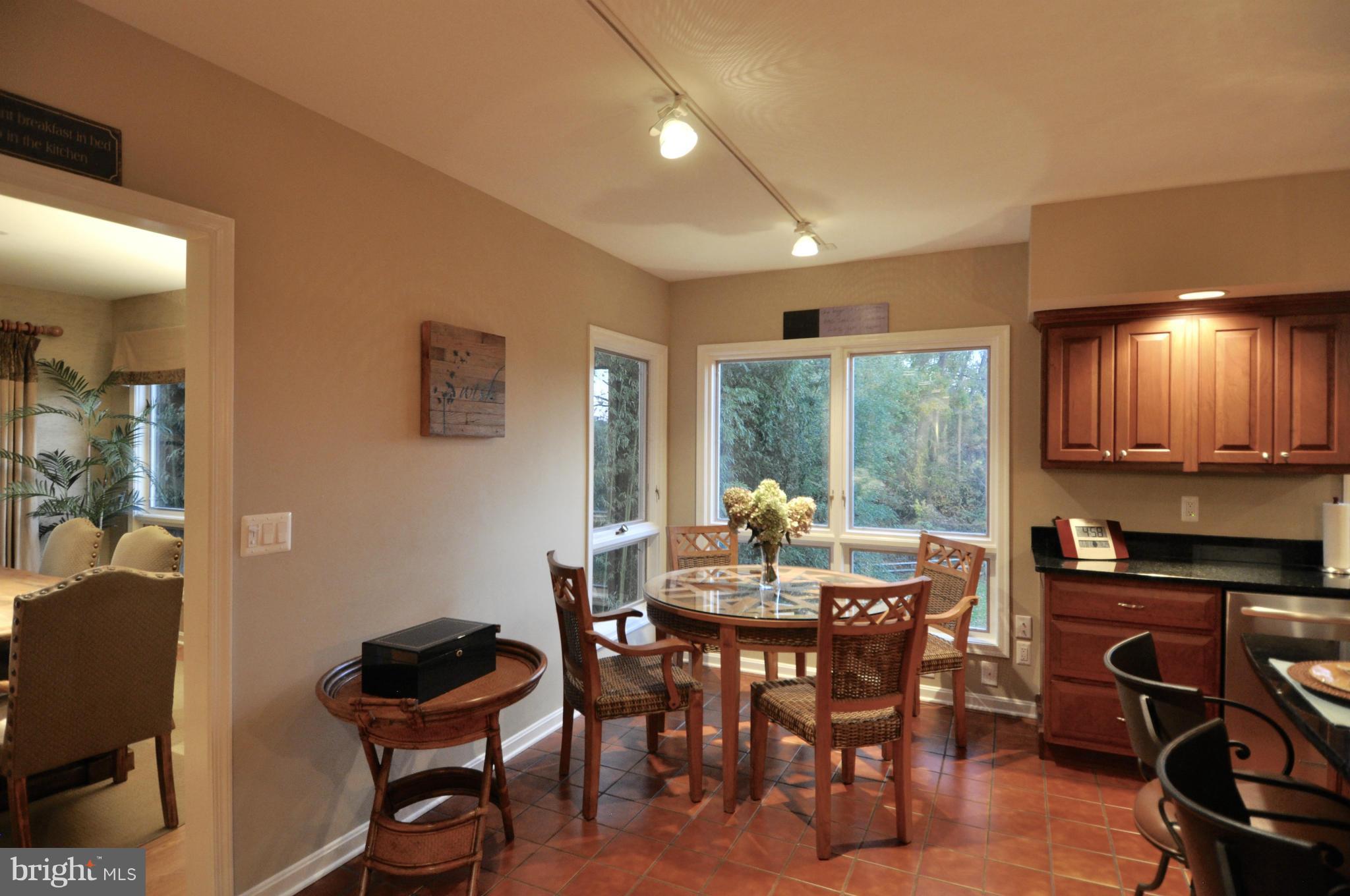 HIDDEN POINT - Residential