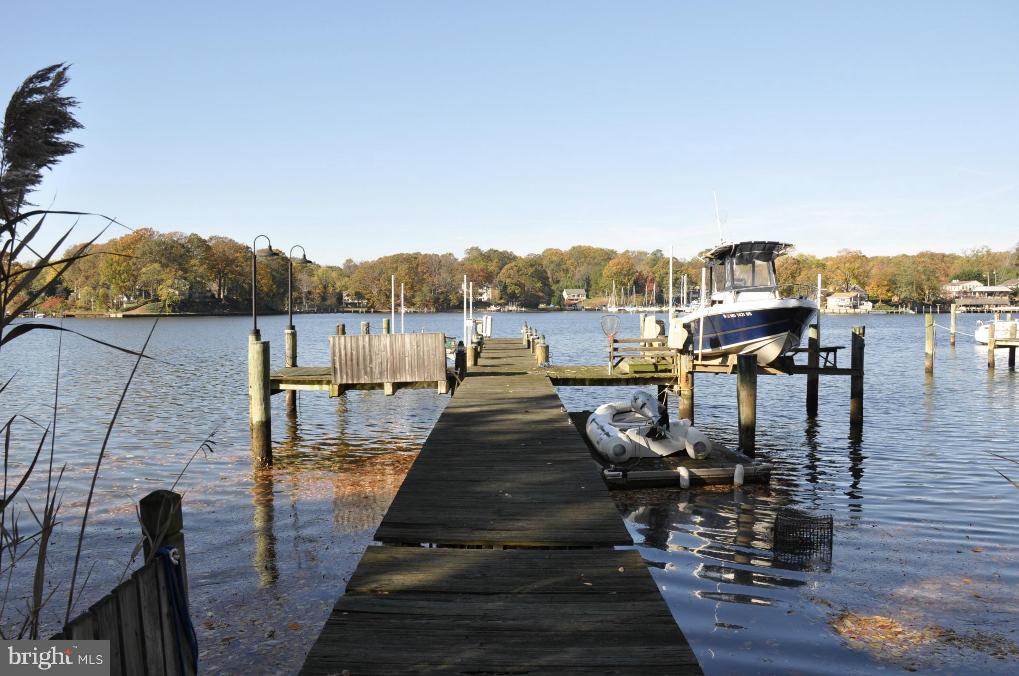 HIDDEN POINT - Residential
