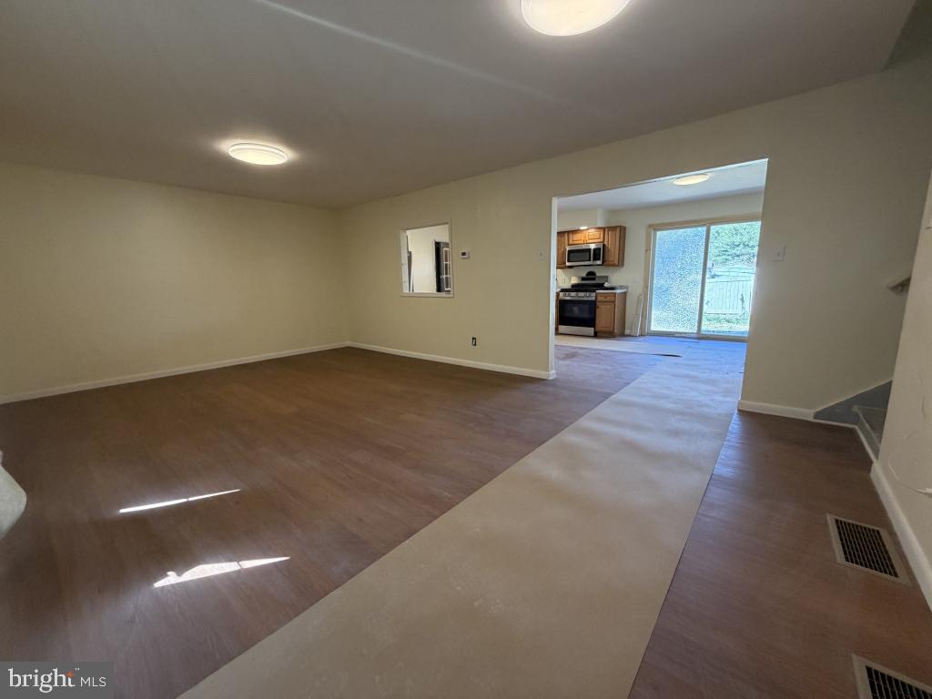 322 NICHOLSON ROAD