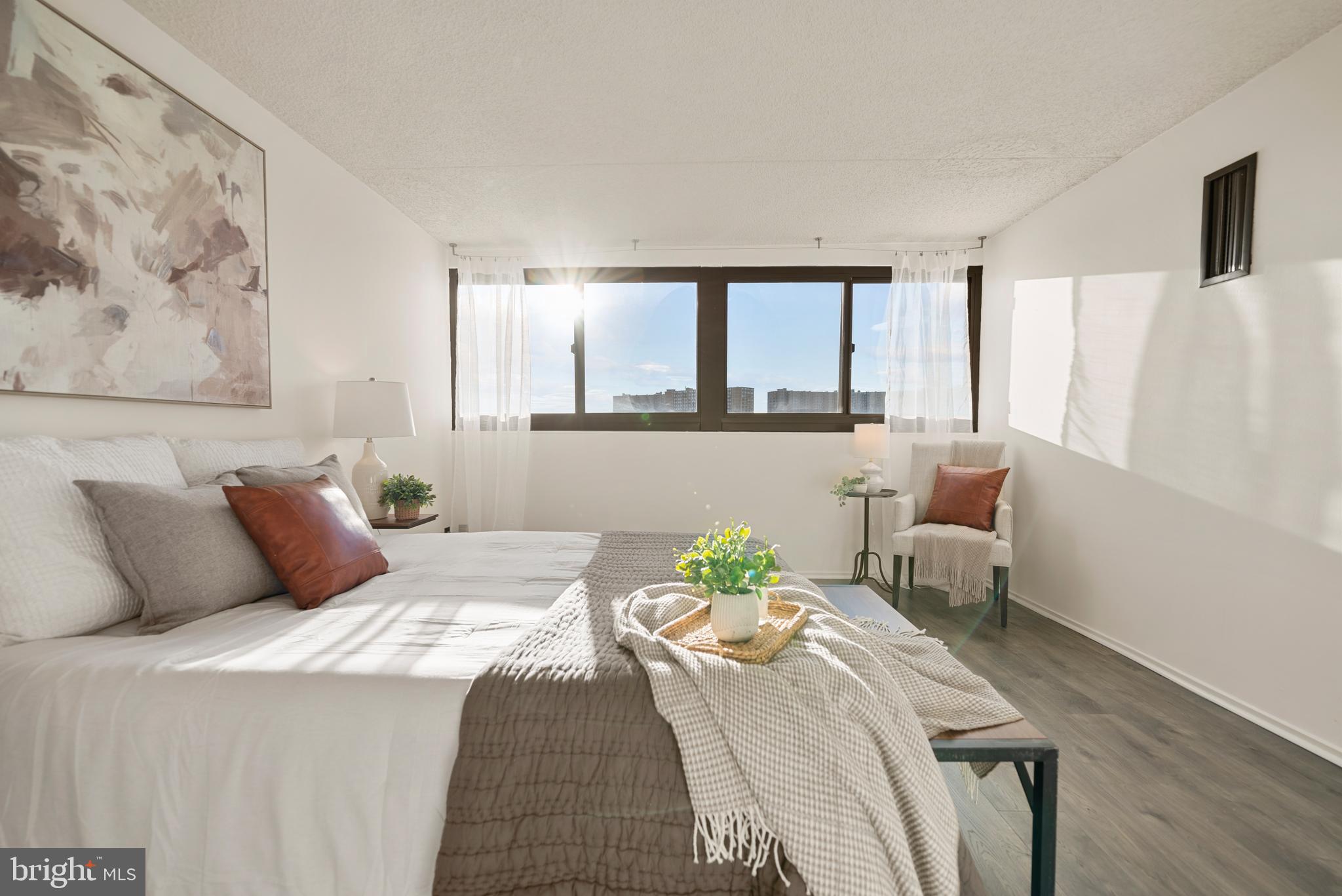 HIGHPOINTE - Residential