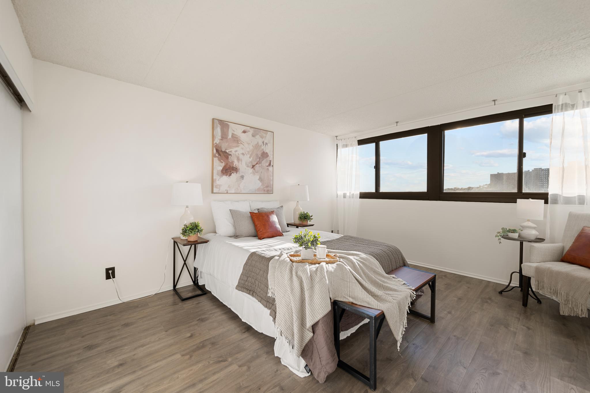 HIGHPOINTE - Residential