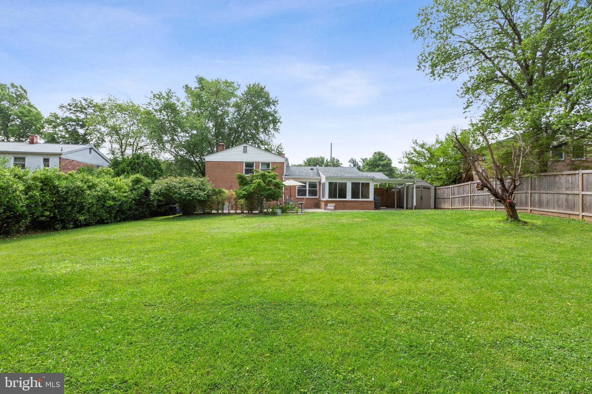 FOXHALL - Residential