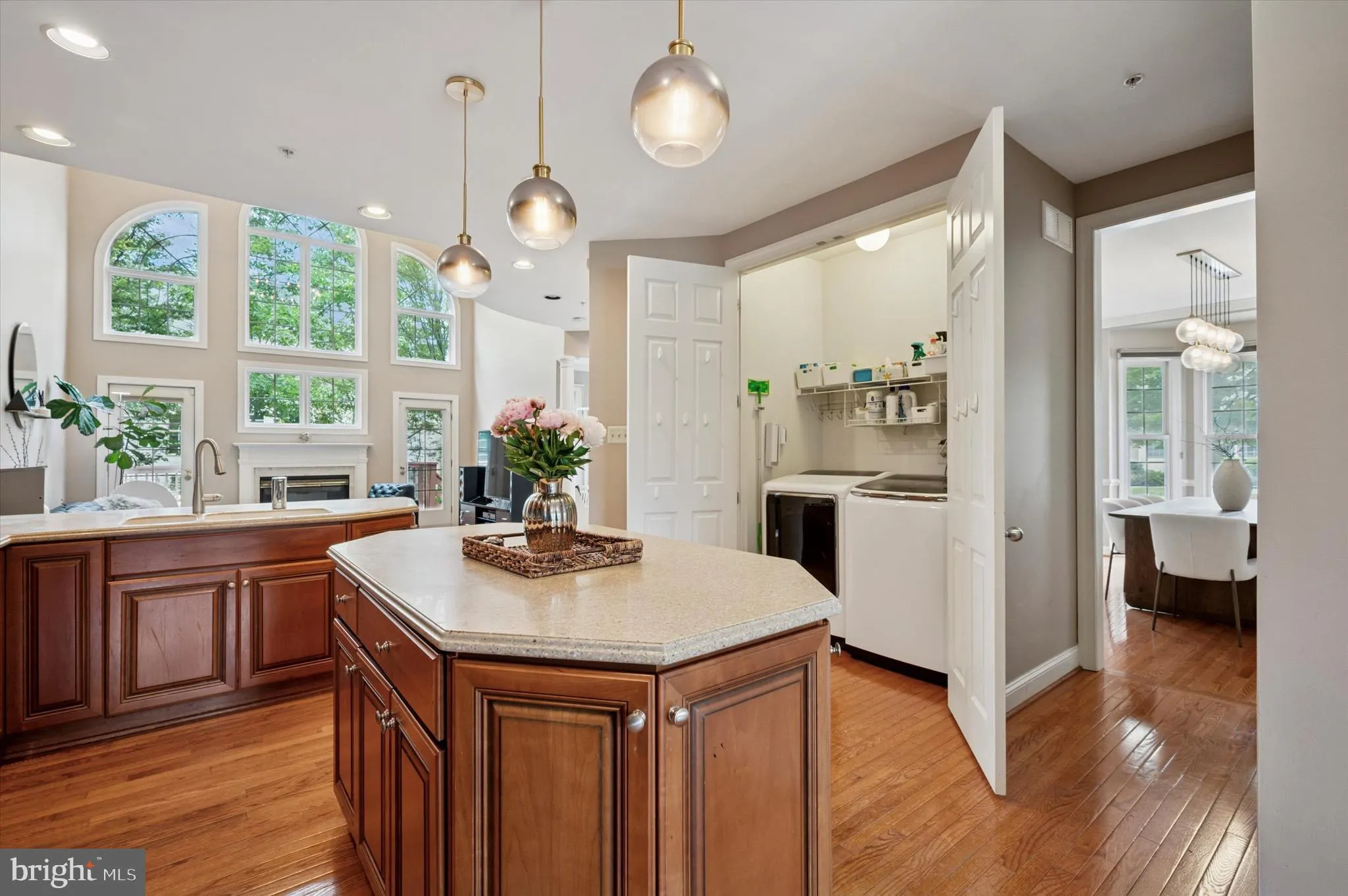 Ambler, Pennsylvania 19002, United States, 3 Bedrooms Bedrooms, ,3 BathroomsBathrooms,Residential,Contingent,156682