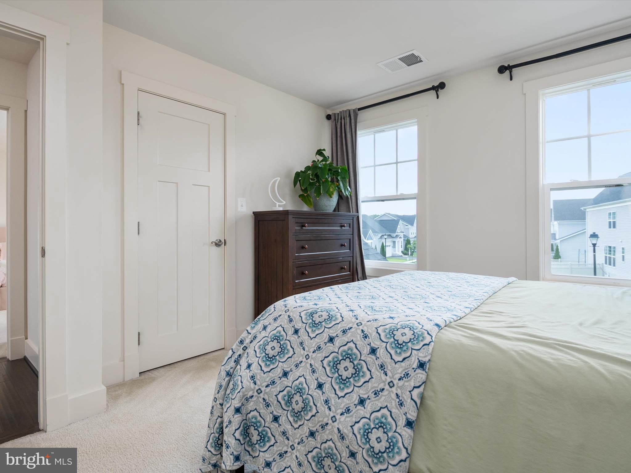 HARVEST RIDGE - Residential