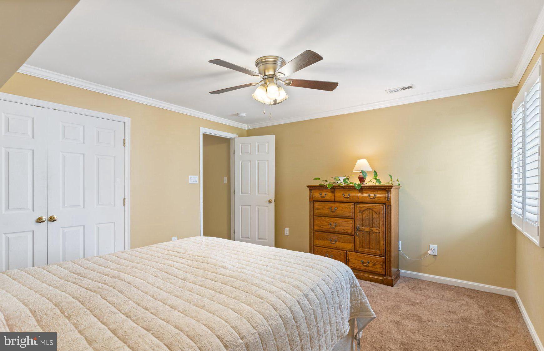 PEMBROOKE - Residential