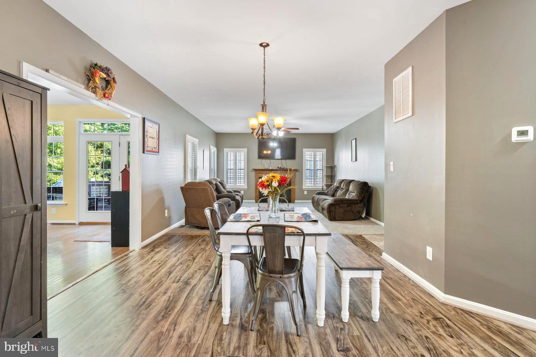 PEMBROOKE - Residential