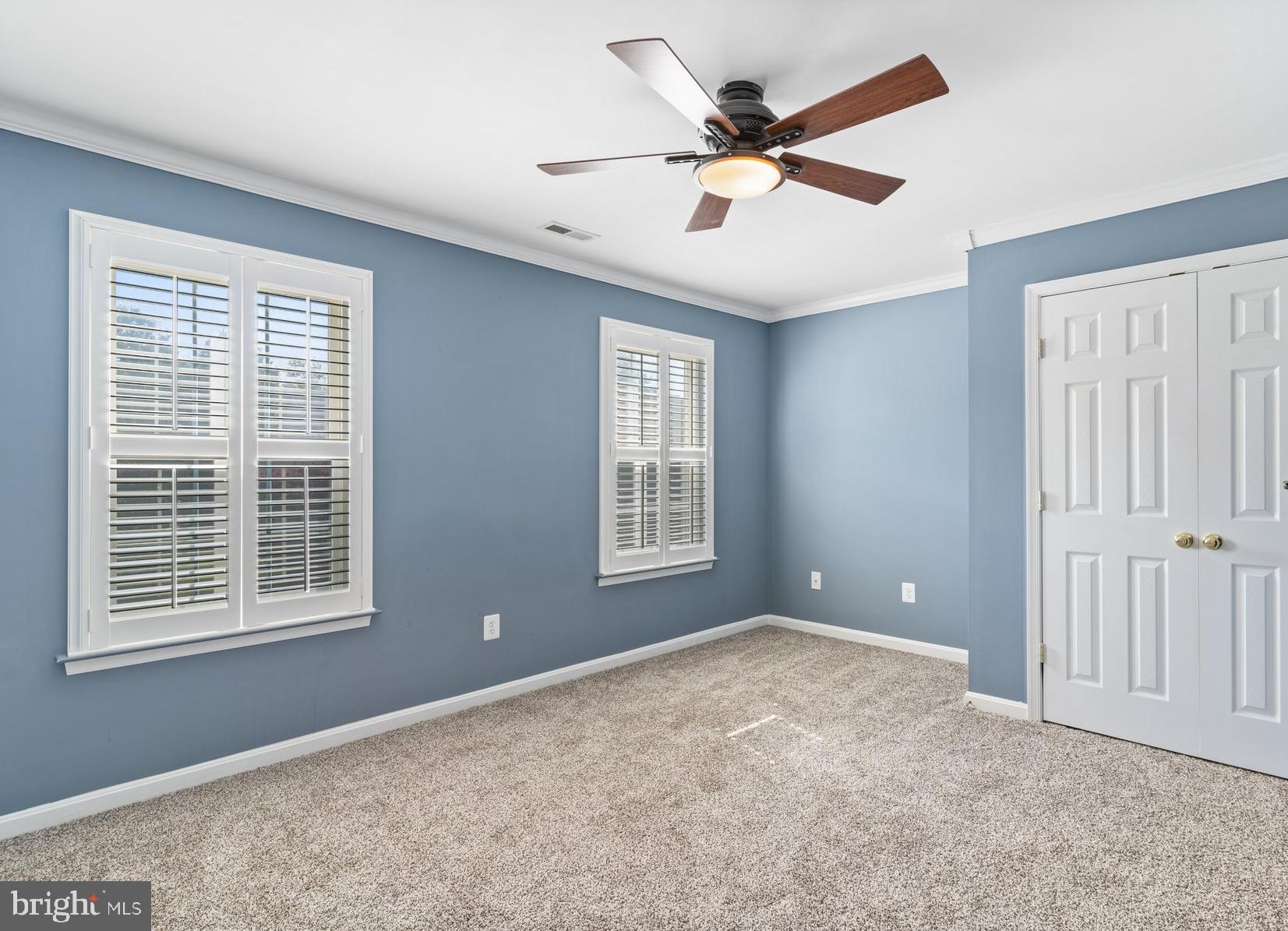 PEMBROOKE - Residential