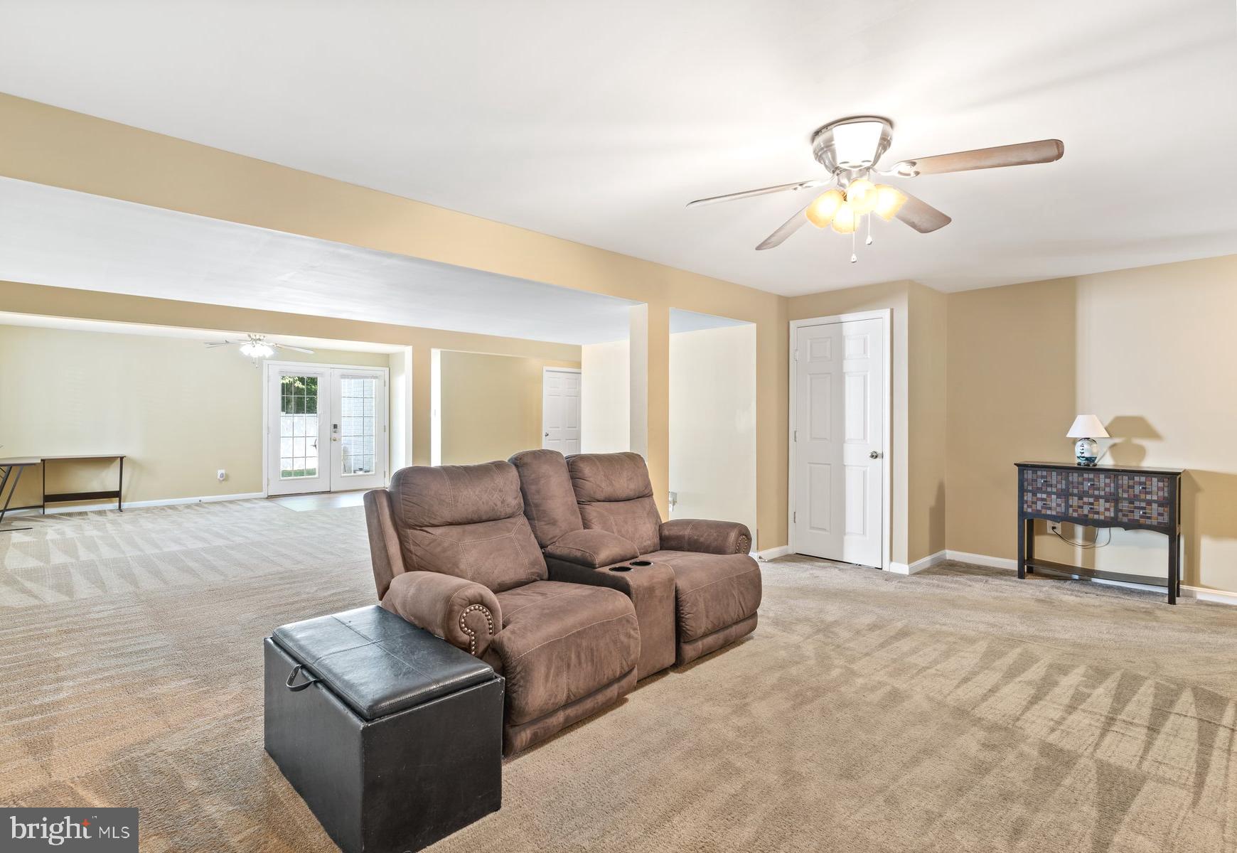 PEMBROOKE - Residential