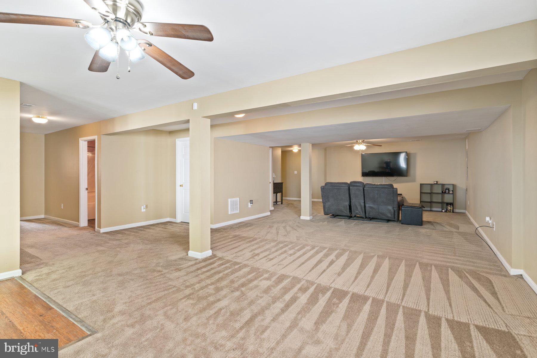 PEMBROOKE - Residential