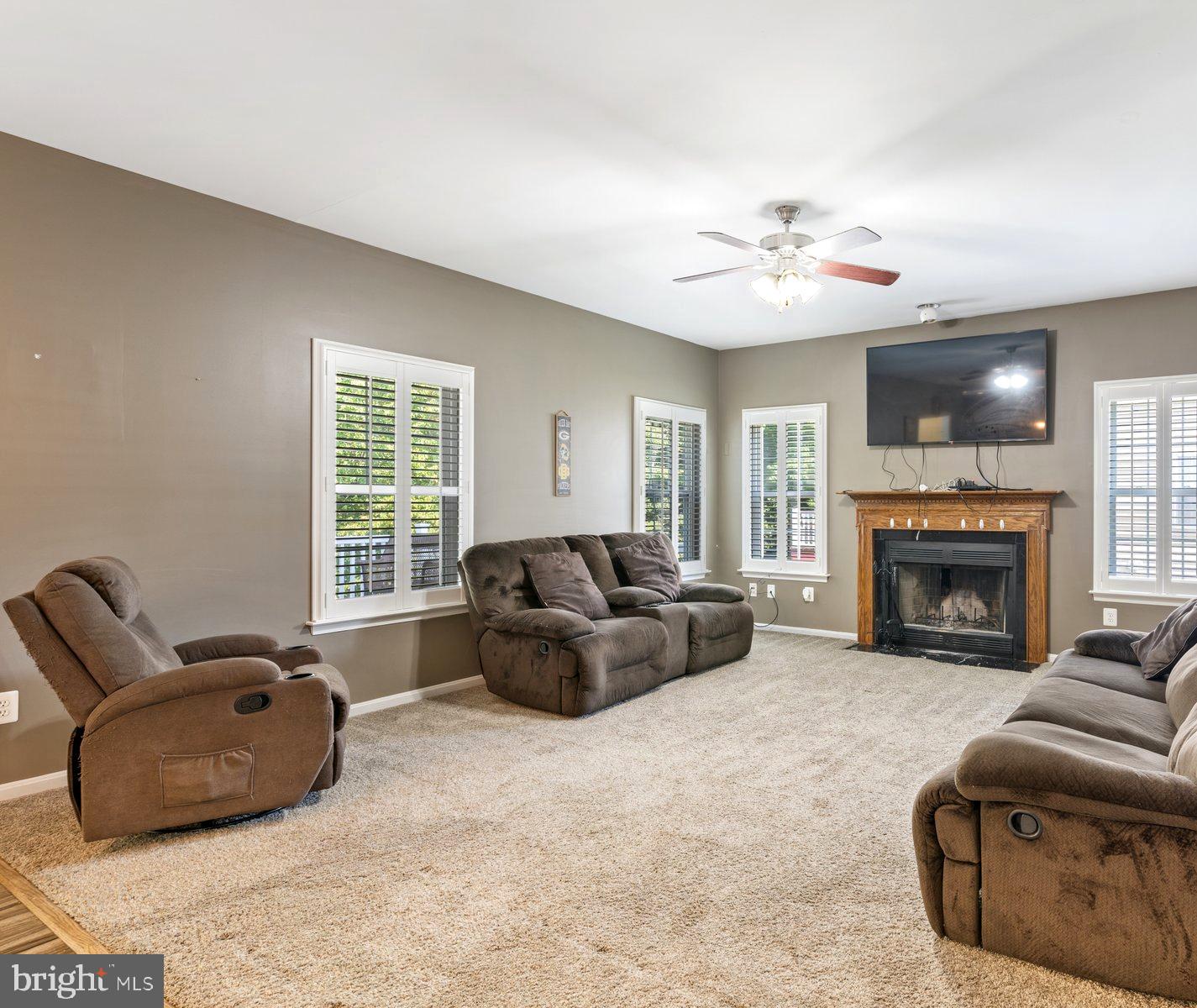 PEMBROOKE - Residential