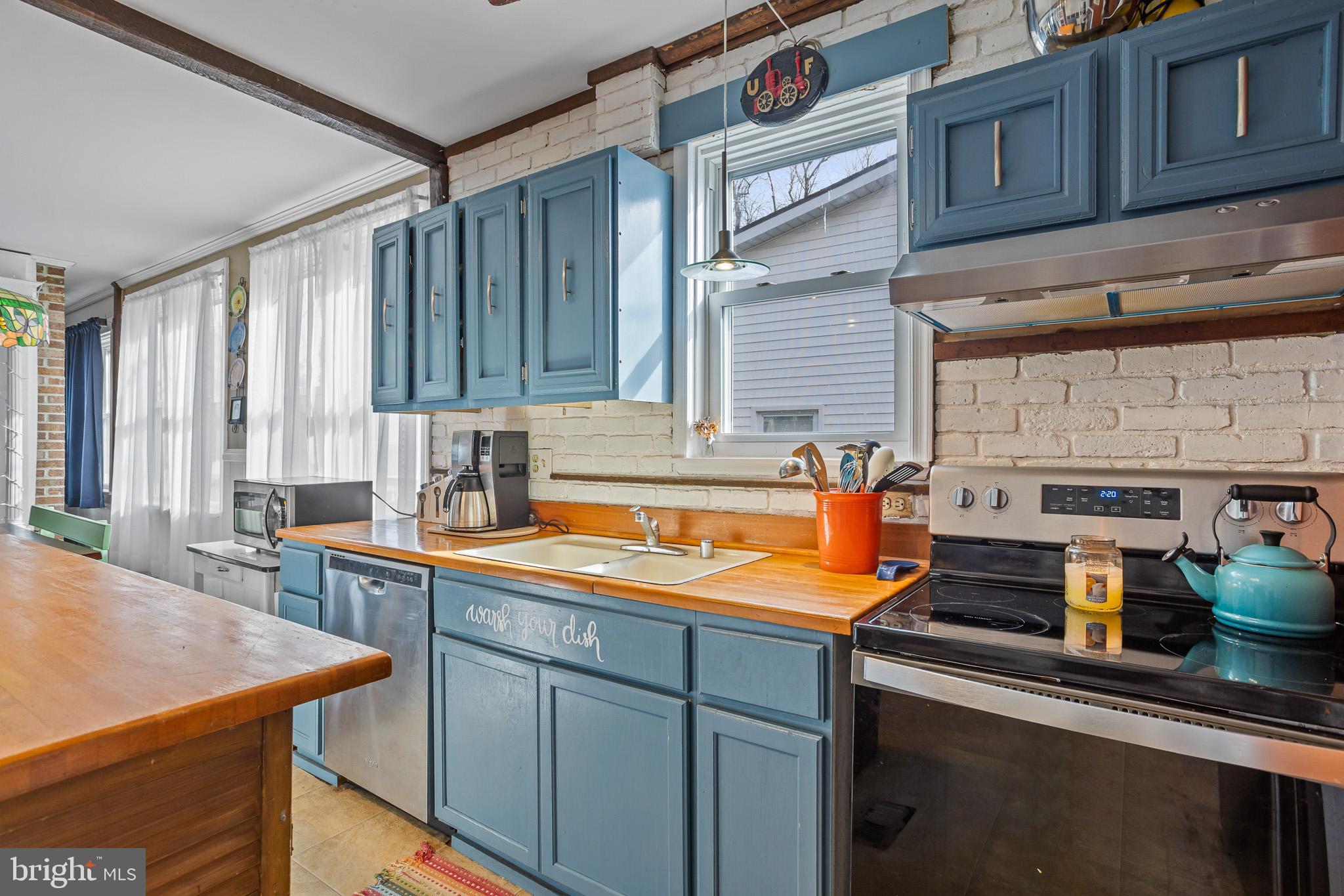 BAYCREST - Residential