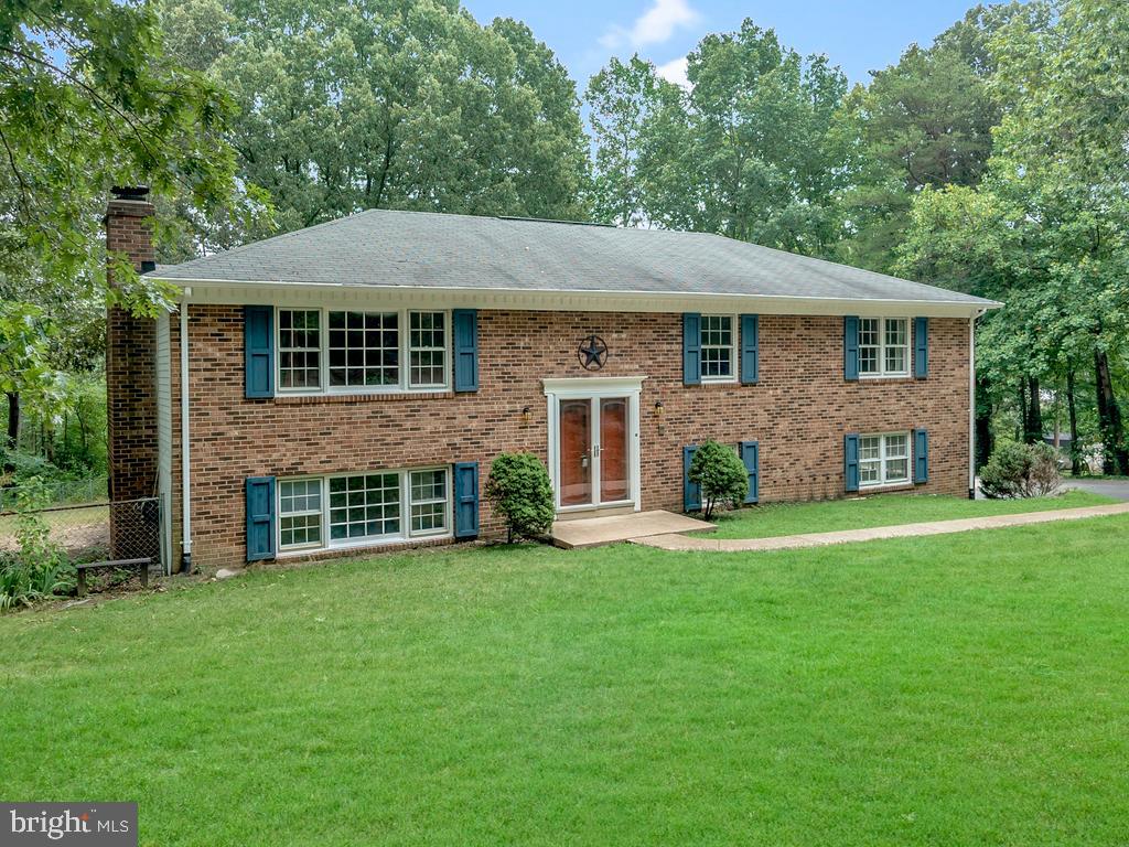 ROLLING HILLS - Residential