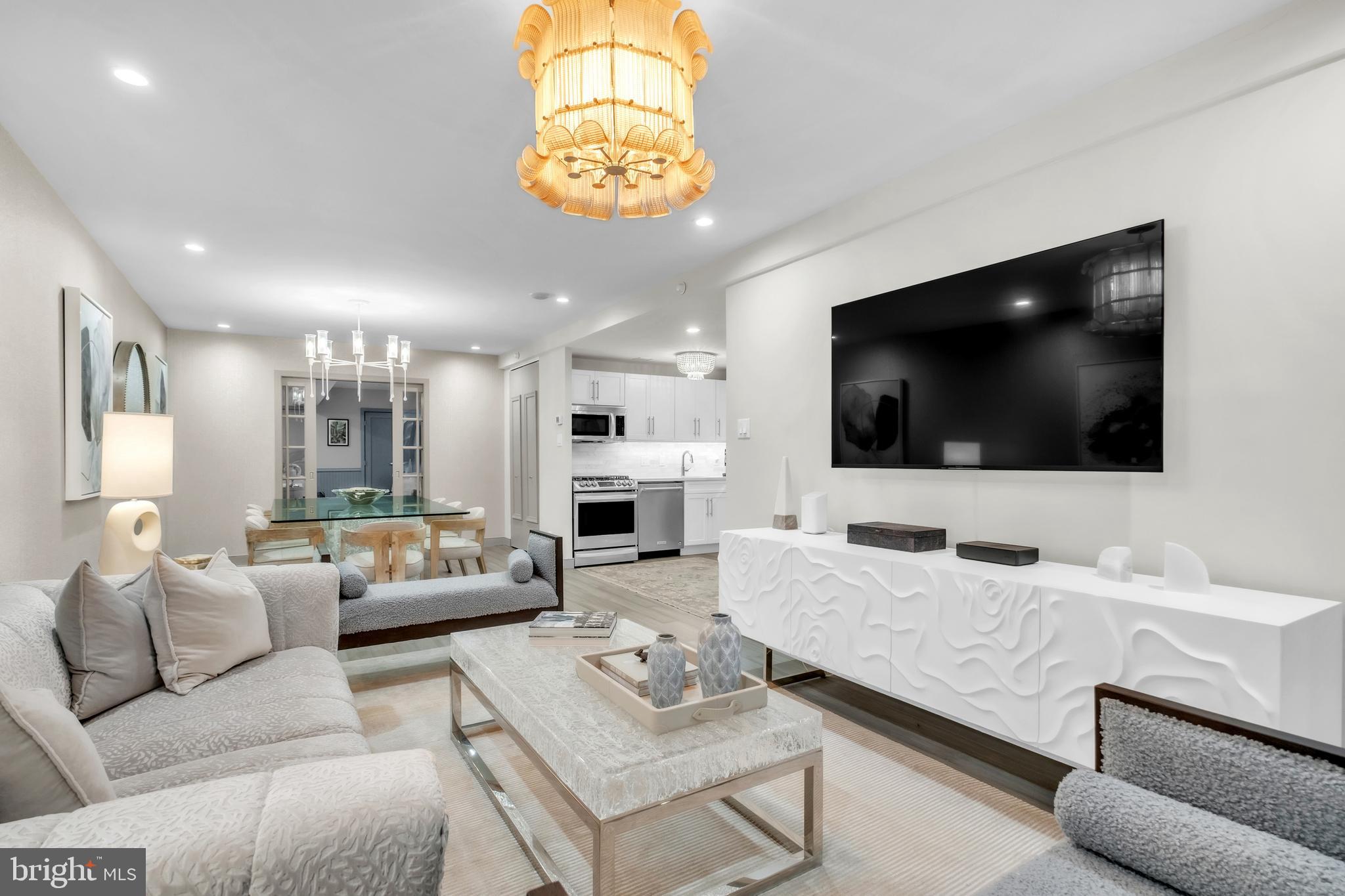 RITTENHOUSE SQUARE - Residential