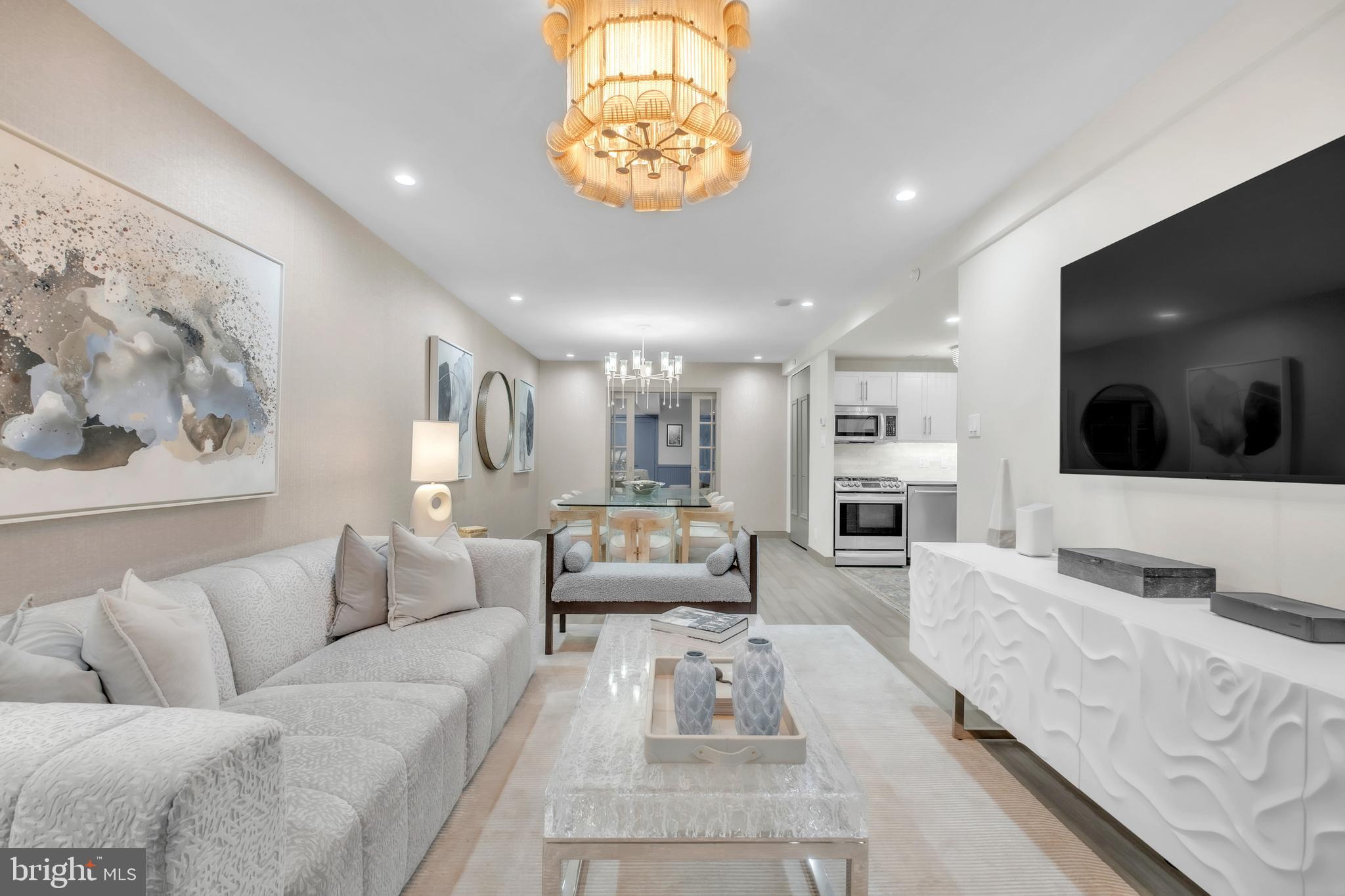 RITTENHOUSE SQUARE - Residential