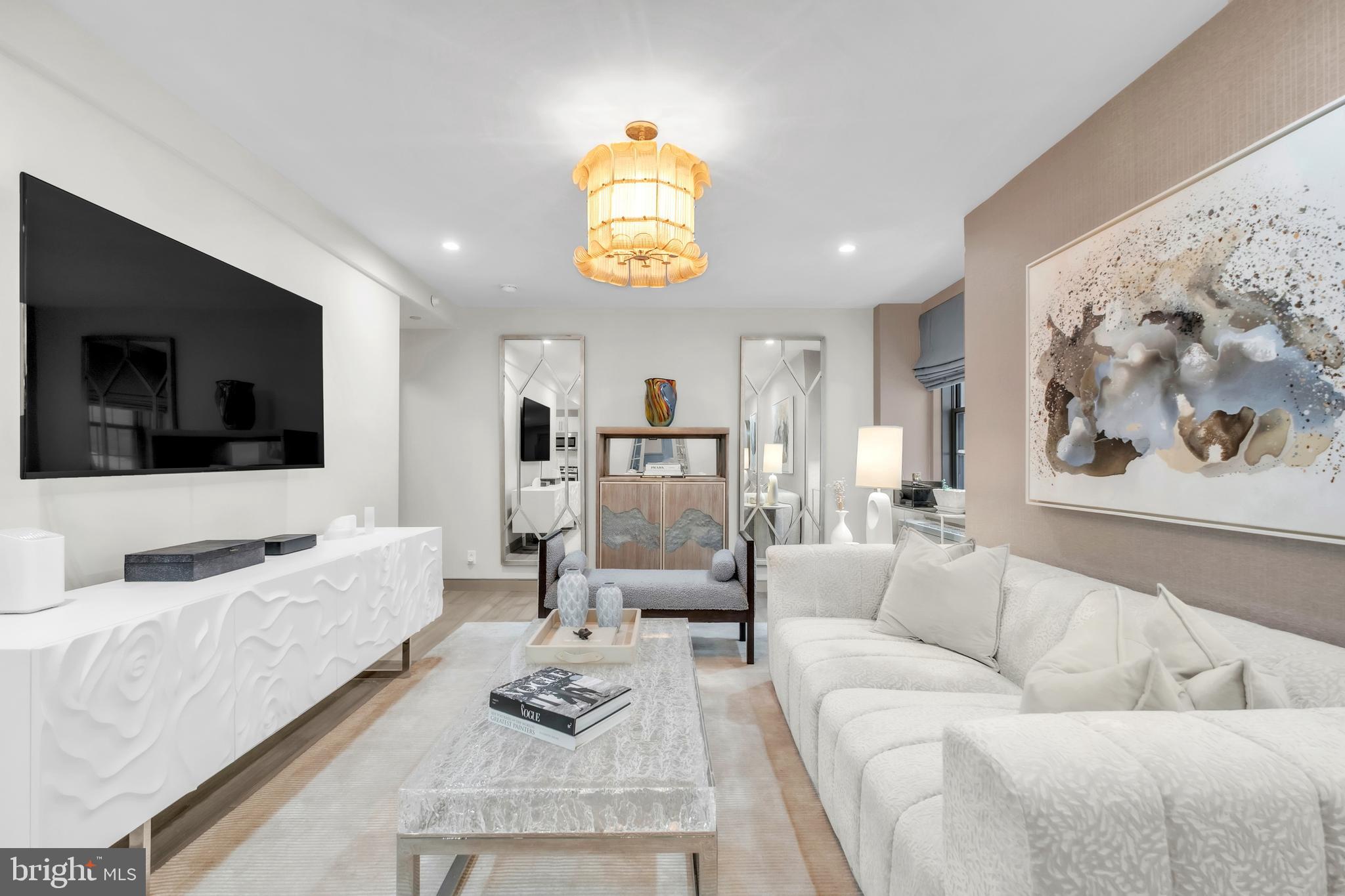 RITTENHOUSE SQUARE - Residential