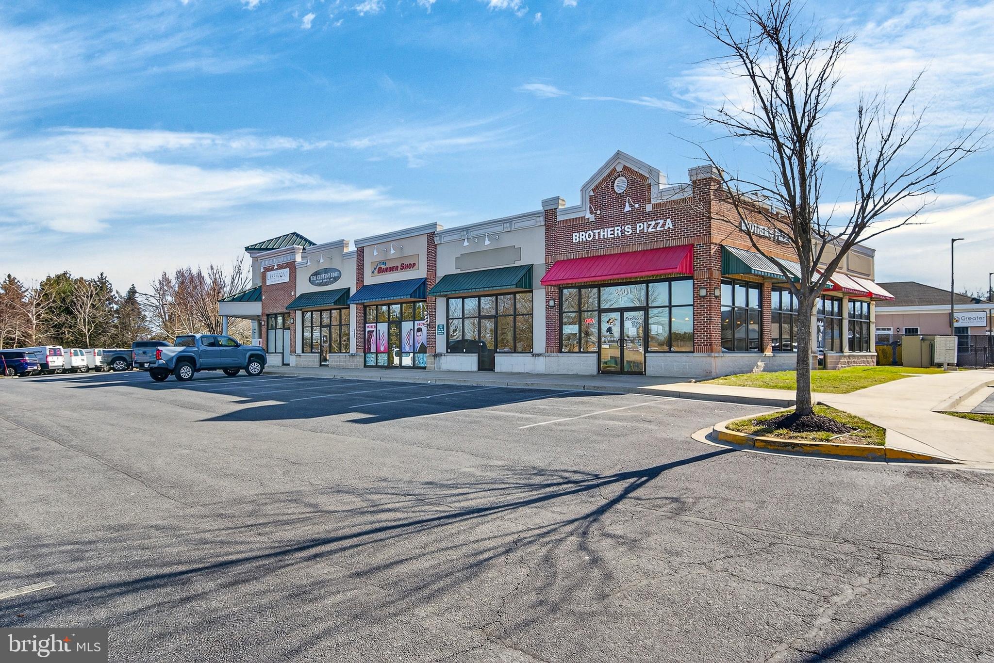 WHITTIER POND - Residential